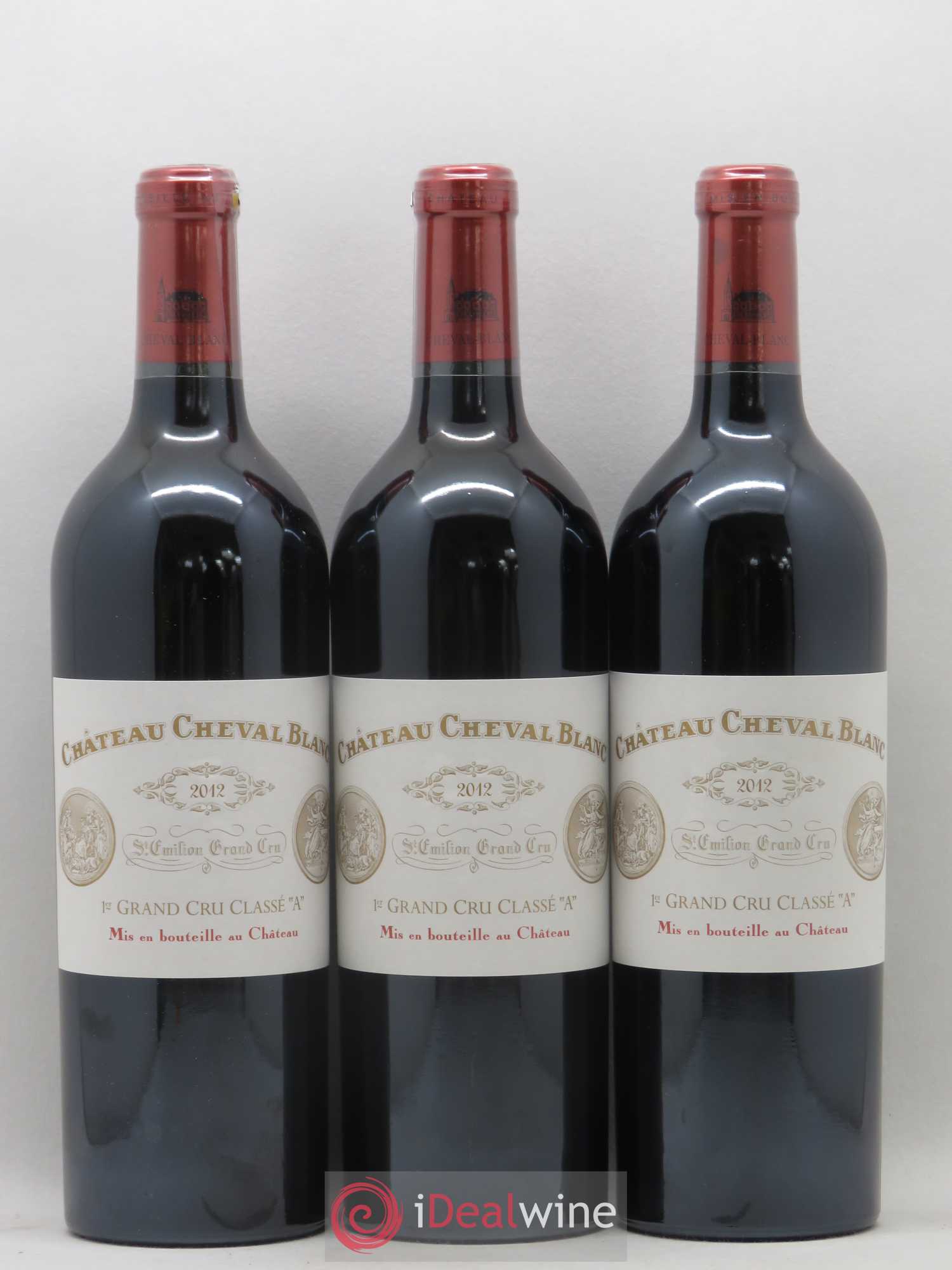 Château Cheval Blanc 1er Grand Cru Classé A 2012 - Lot de 3 bouteilles - 0