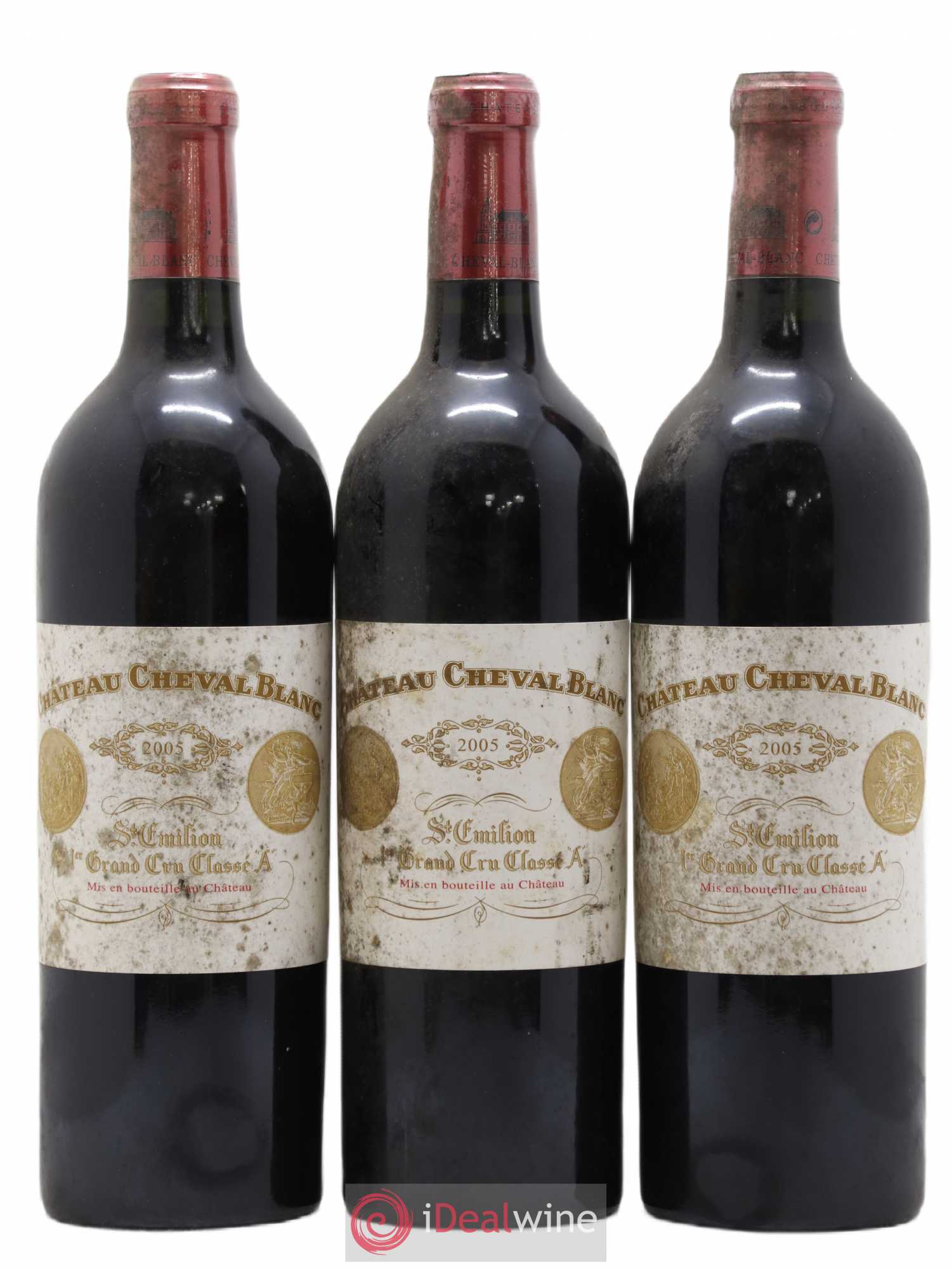 Château Cheval Blanc 1er Grand Cru Classé A 2005 - Lot de 3 bouteilles - 0