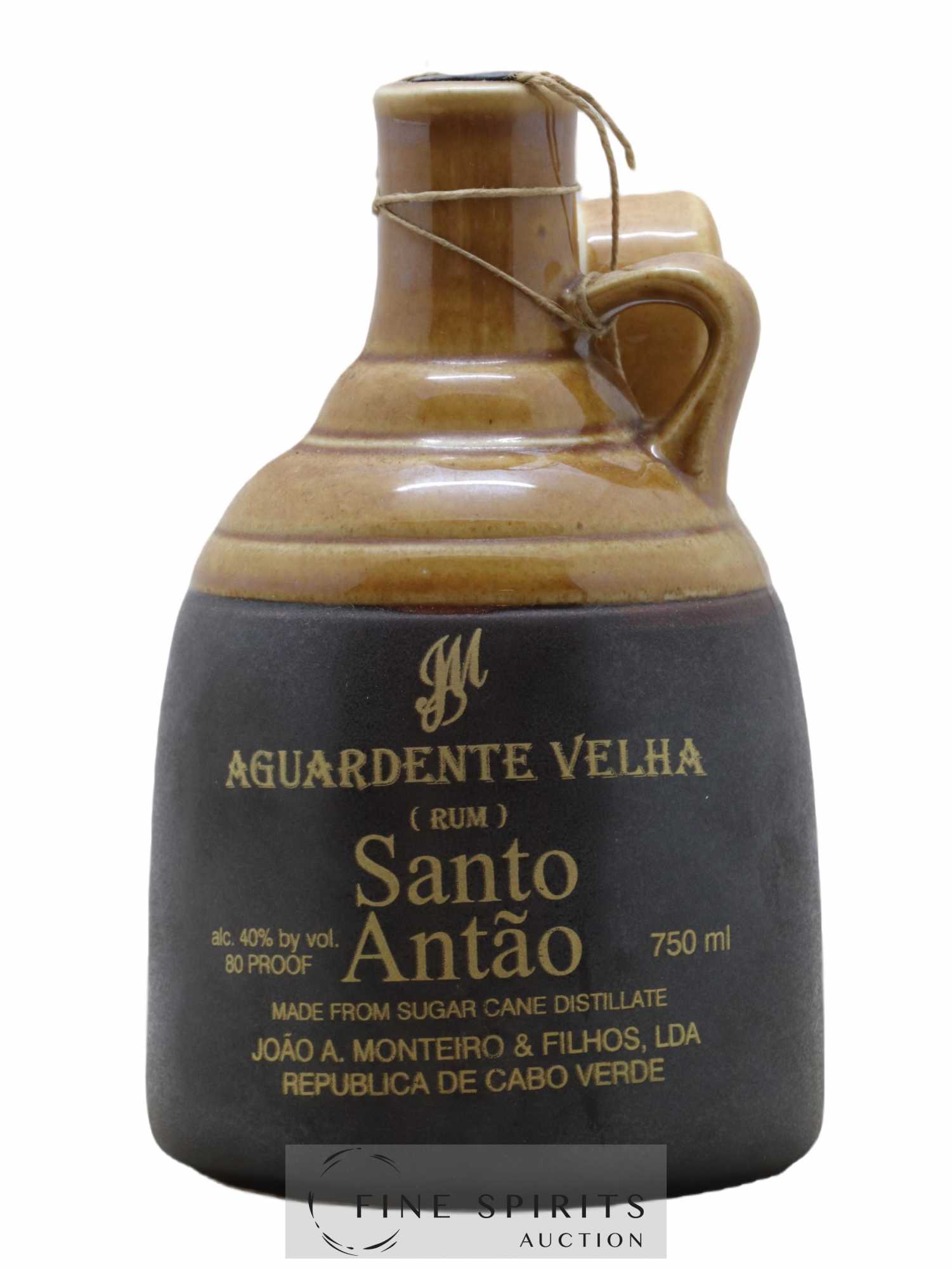 Santo Antão Of. Aguardente Velha (ohne Mindestpreis) - Posten von 1 Flasche - 0