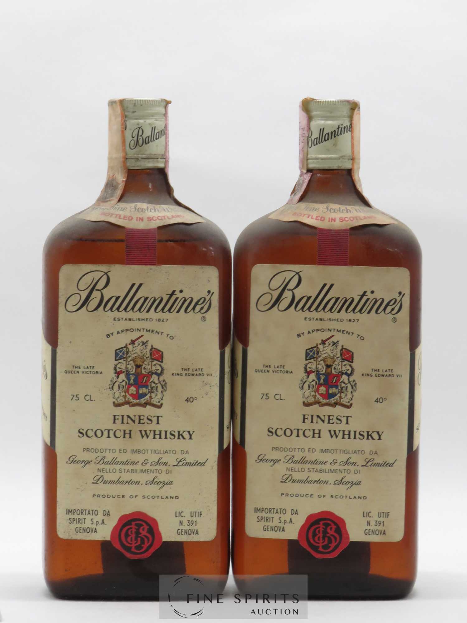 Ballantine's Of. - Posten von 2 Flaschen - 0