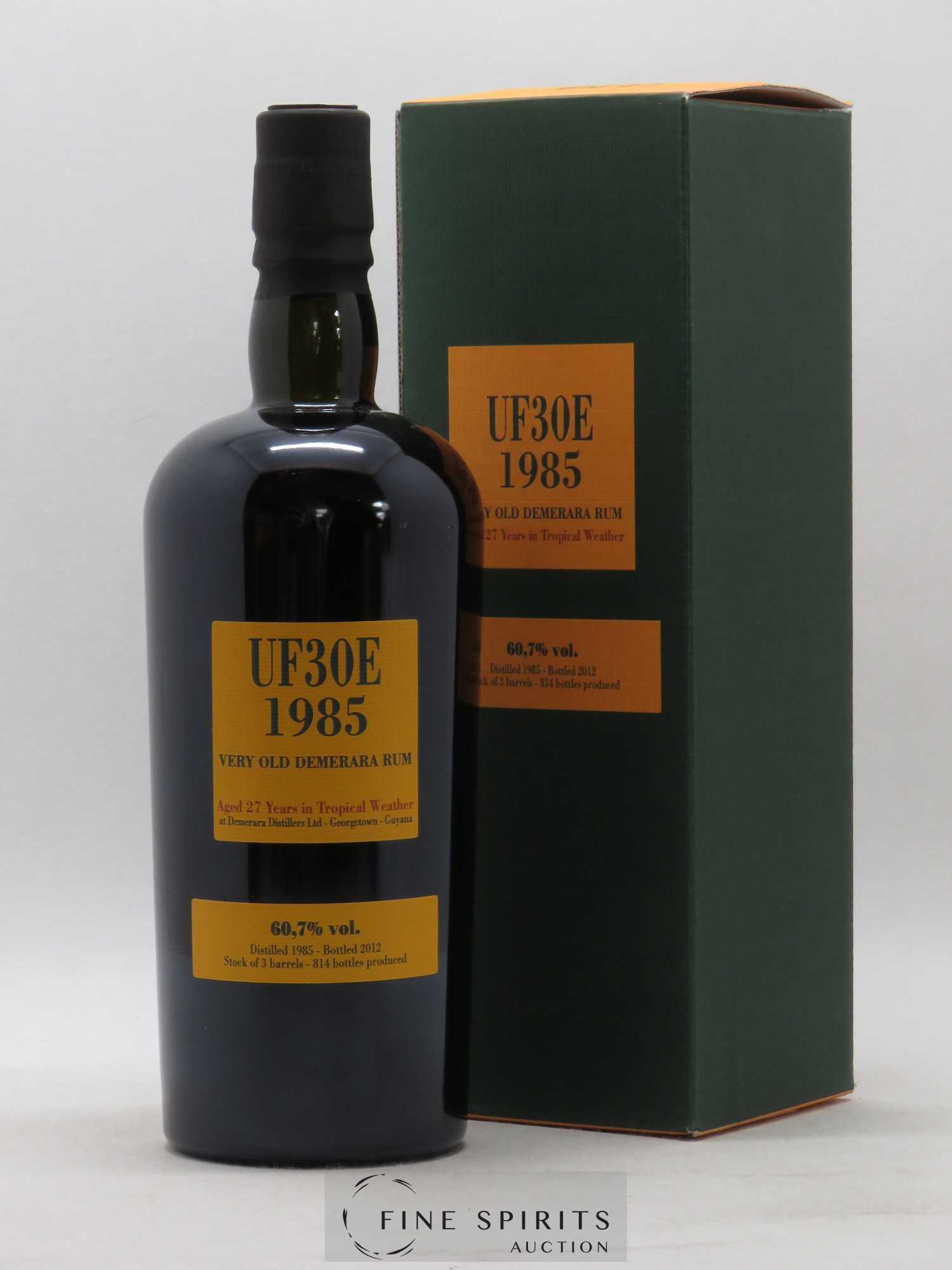 UF30E 27 years 1985 Velier Stock of 3 barrels Casks n°10548-552-553 - bottled 2012 Limited Edition 814 Bottles - Lot de 1 bouteille - 0