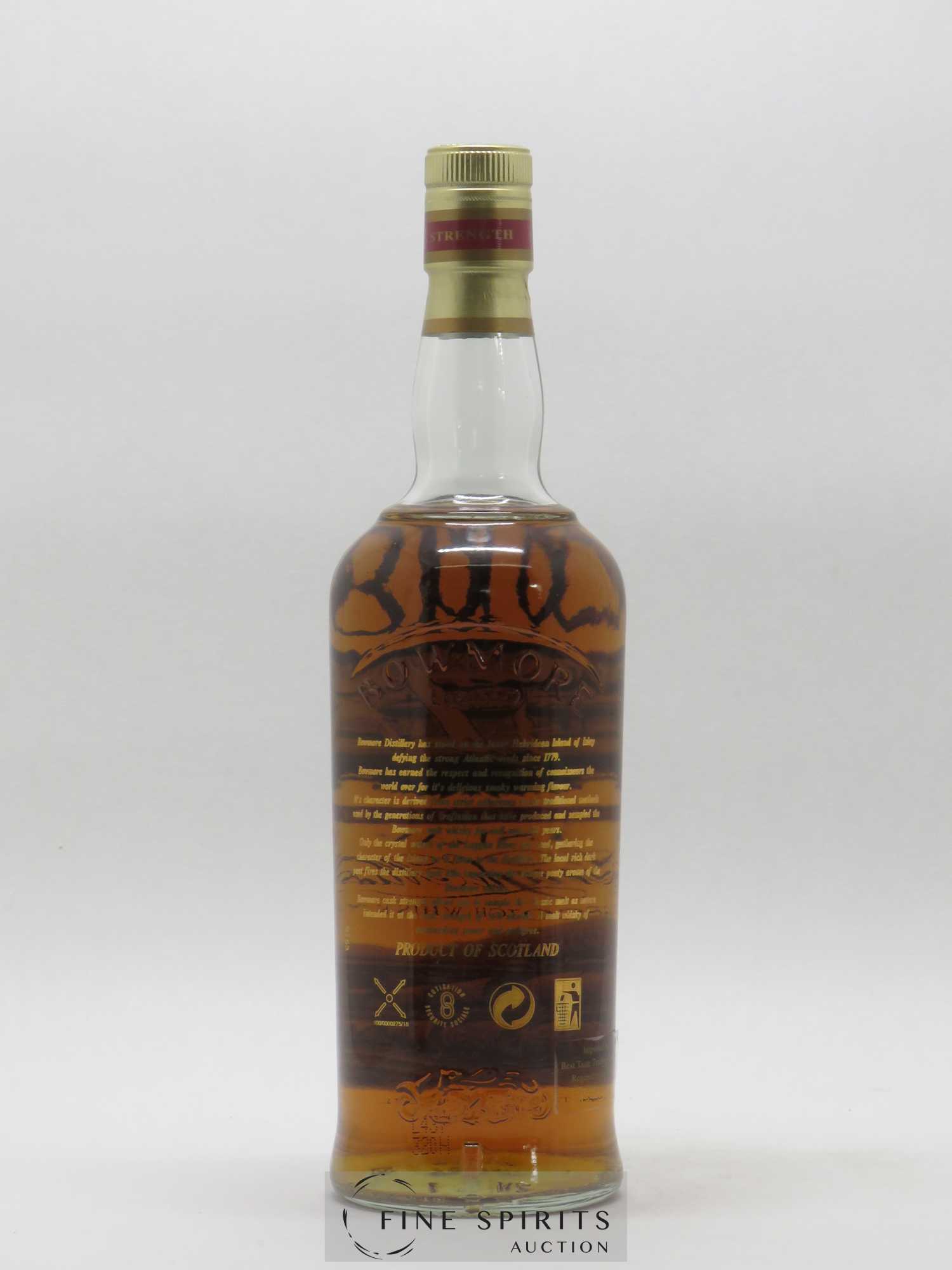 Bowmore Of. Cask Strength - Lot of 1 bottle - 2