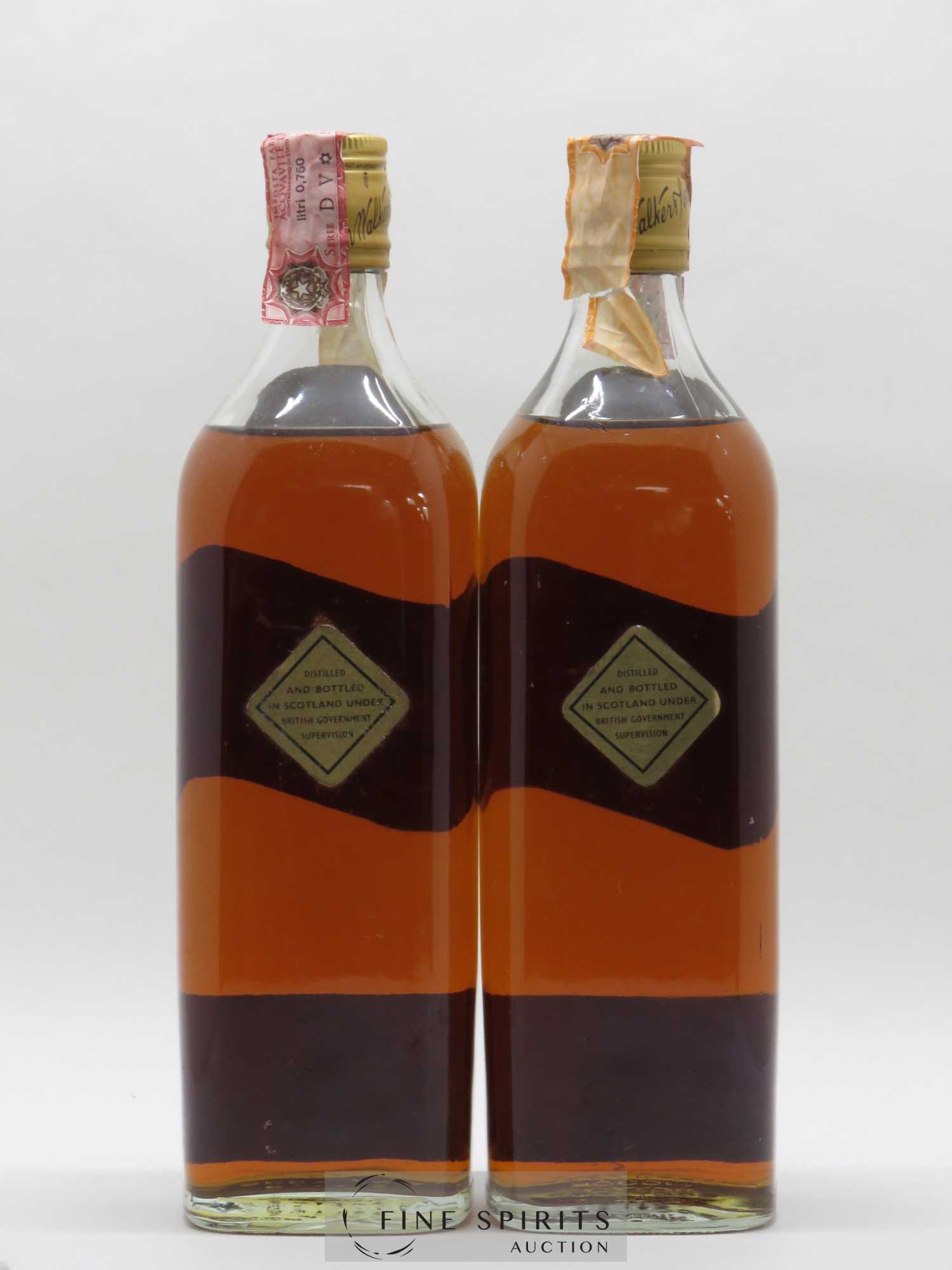 Johnnie Walker Black 12years Of. - Lot of 8 bottles - 10