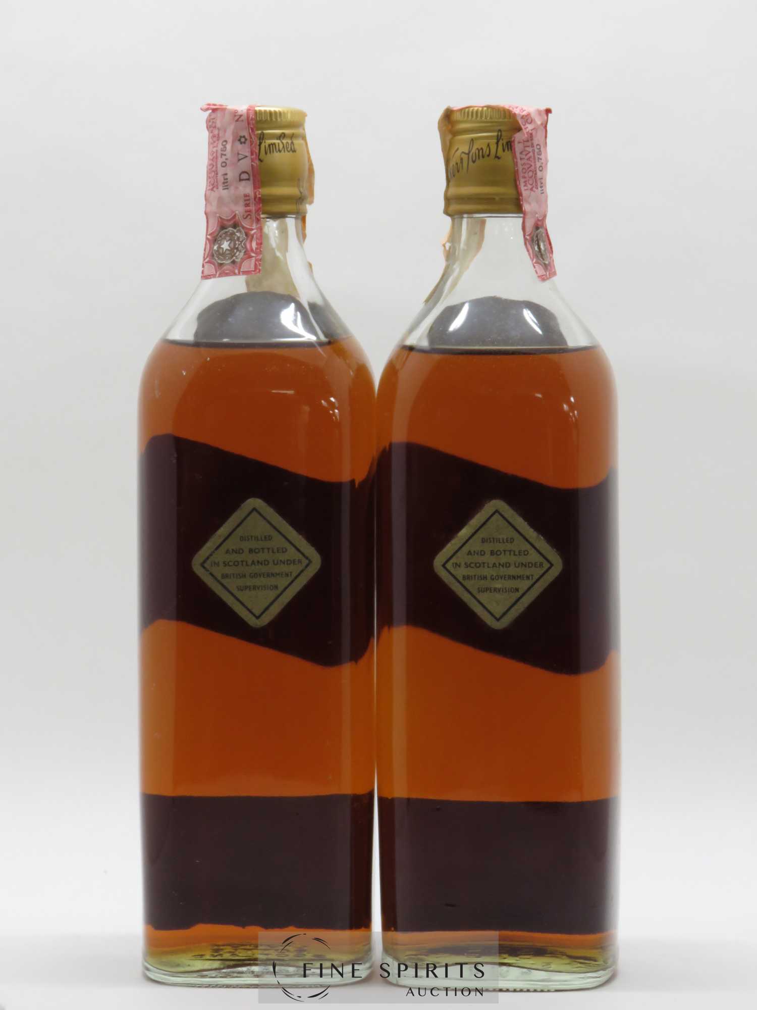 Johnnie Walker Black 12years Of. - Lot of 8 bottles - 6