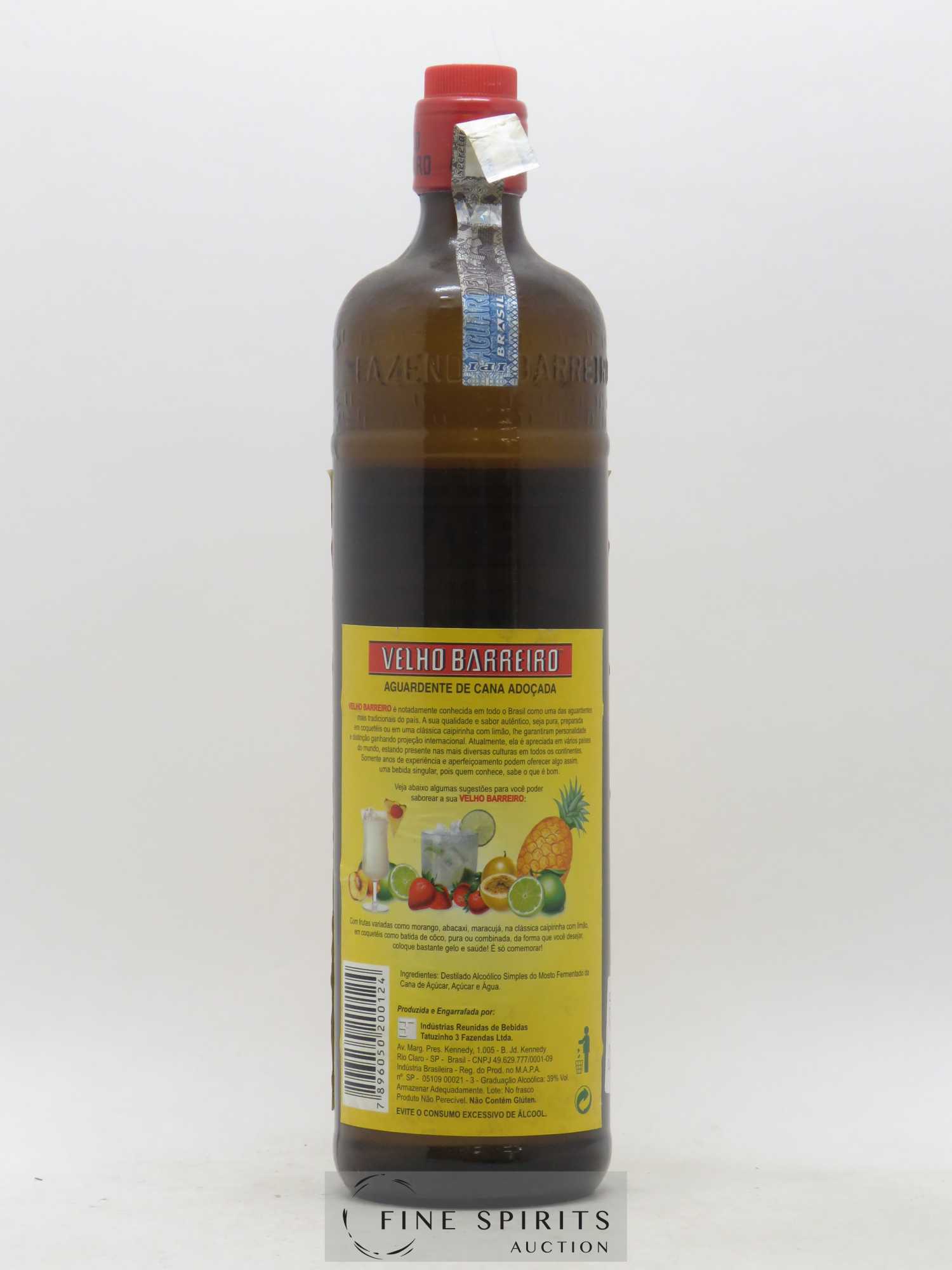 Velho Barreiro Of. Aguardente de cana adoçada - Lot of 1 bottle - 1