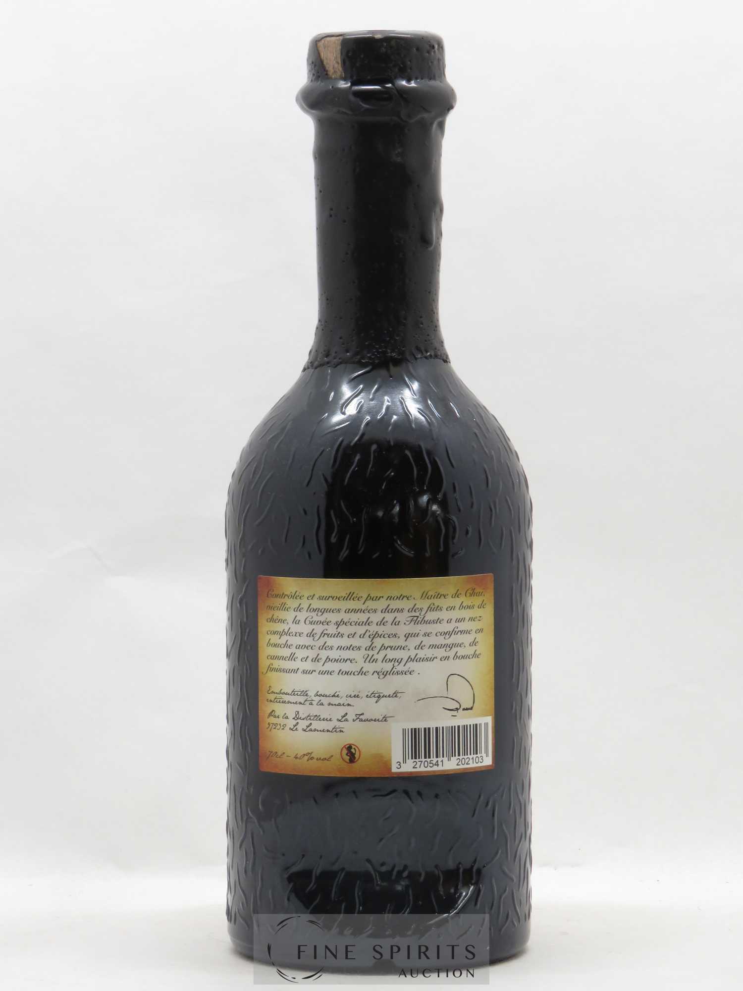 Rhum La Favorite 1988 Of. La Flibuste - Lot of 1 bottle - 1