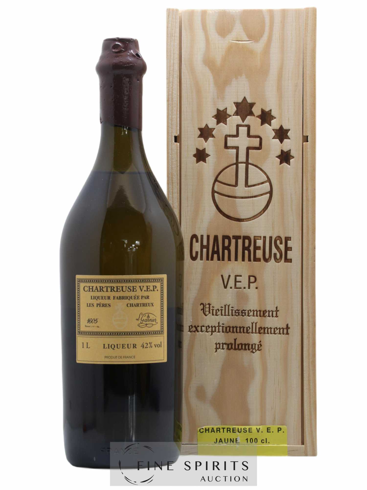 Chartreuse Of. Jaune V.E.P. Mise 2022 - Posten von 1 Liter - 0