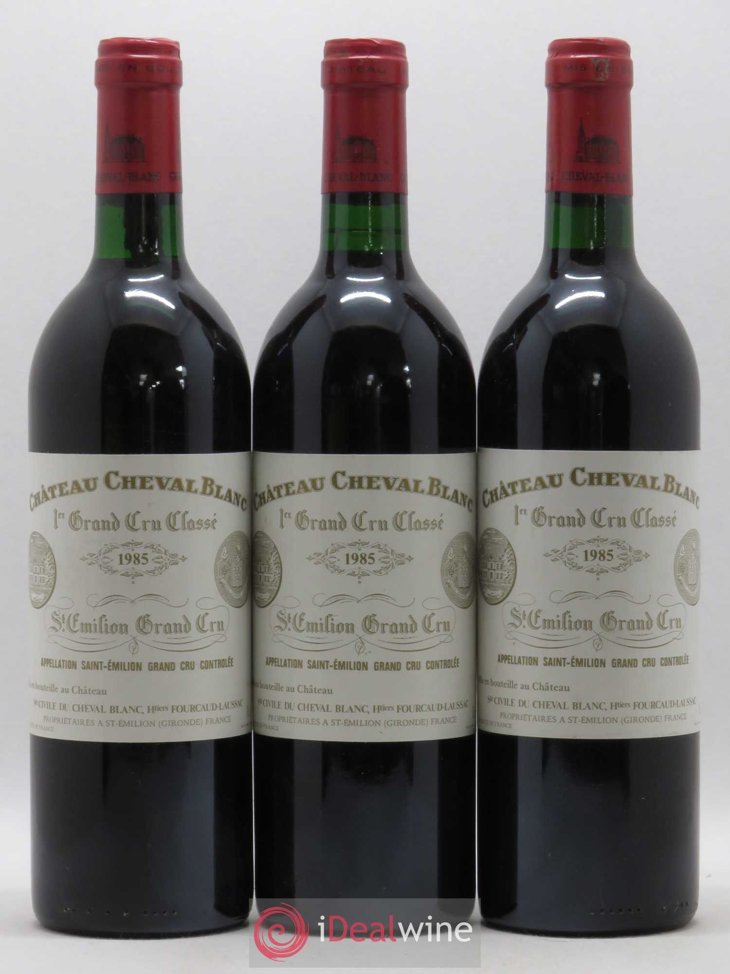 Château Cheval Blanc 1er Grand Cru Classé A 1985 - Lot de 3 bouteilles - 0