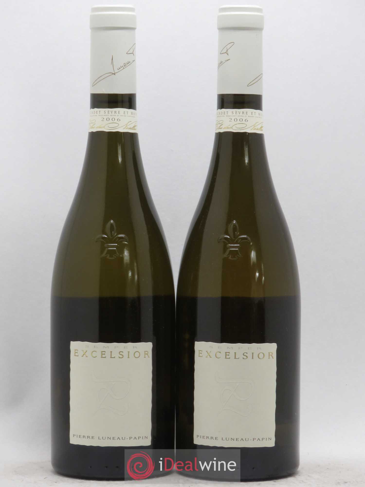 Muscadet-Sèvre-et-Maine Clos Des Noelles Cuvee Excelsior Domaine Luneau Papin 2006 - Posten von 2 Flaschen - 0