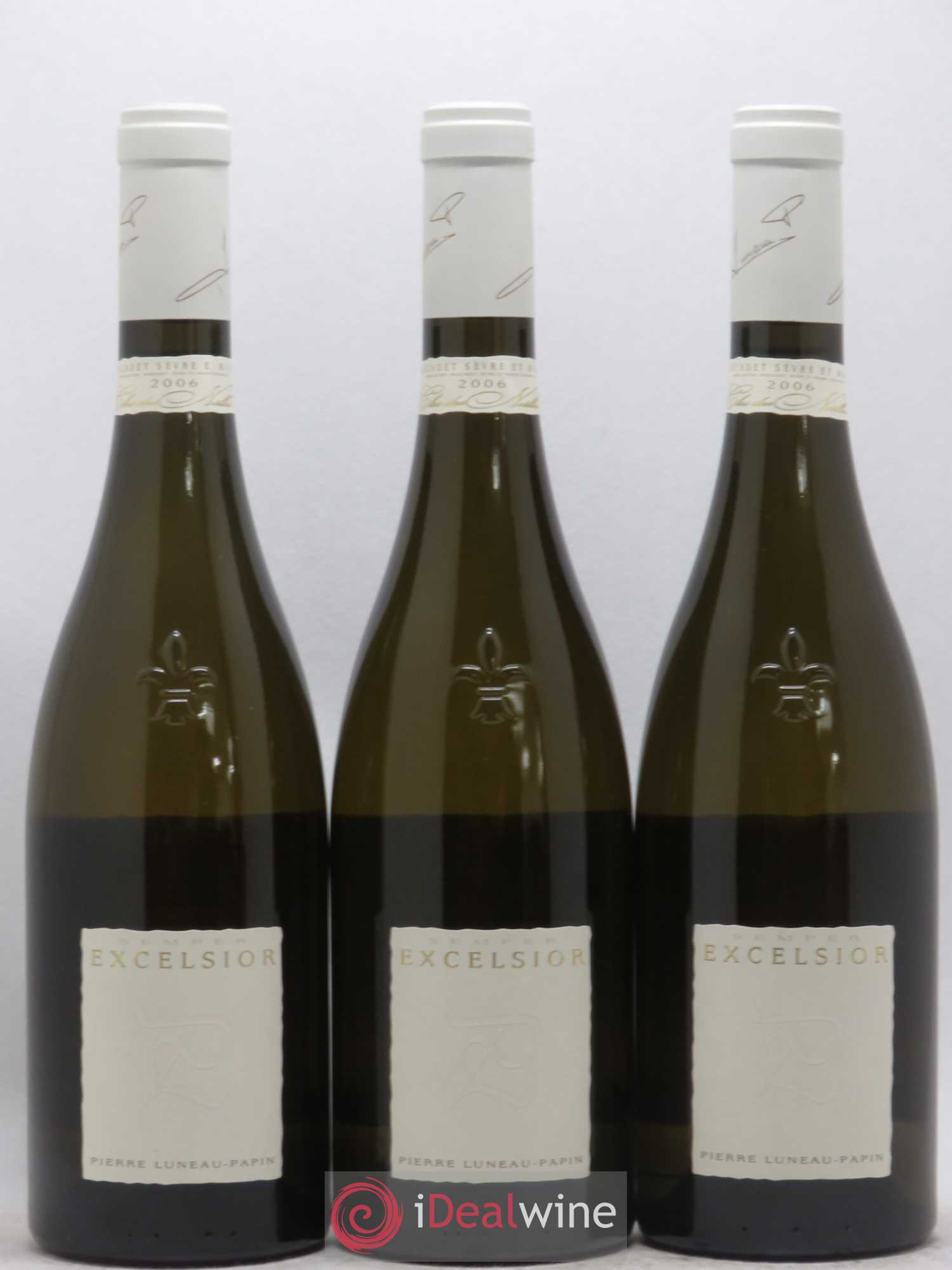 Muscadet-Sèvre-et-Maine Clos Des Noelles Cuvee Excelsior Domaine Luneau Papin 2006 - Posten von 3 Flaschen - 0