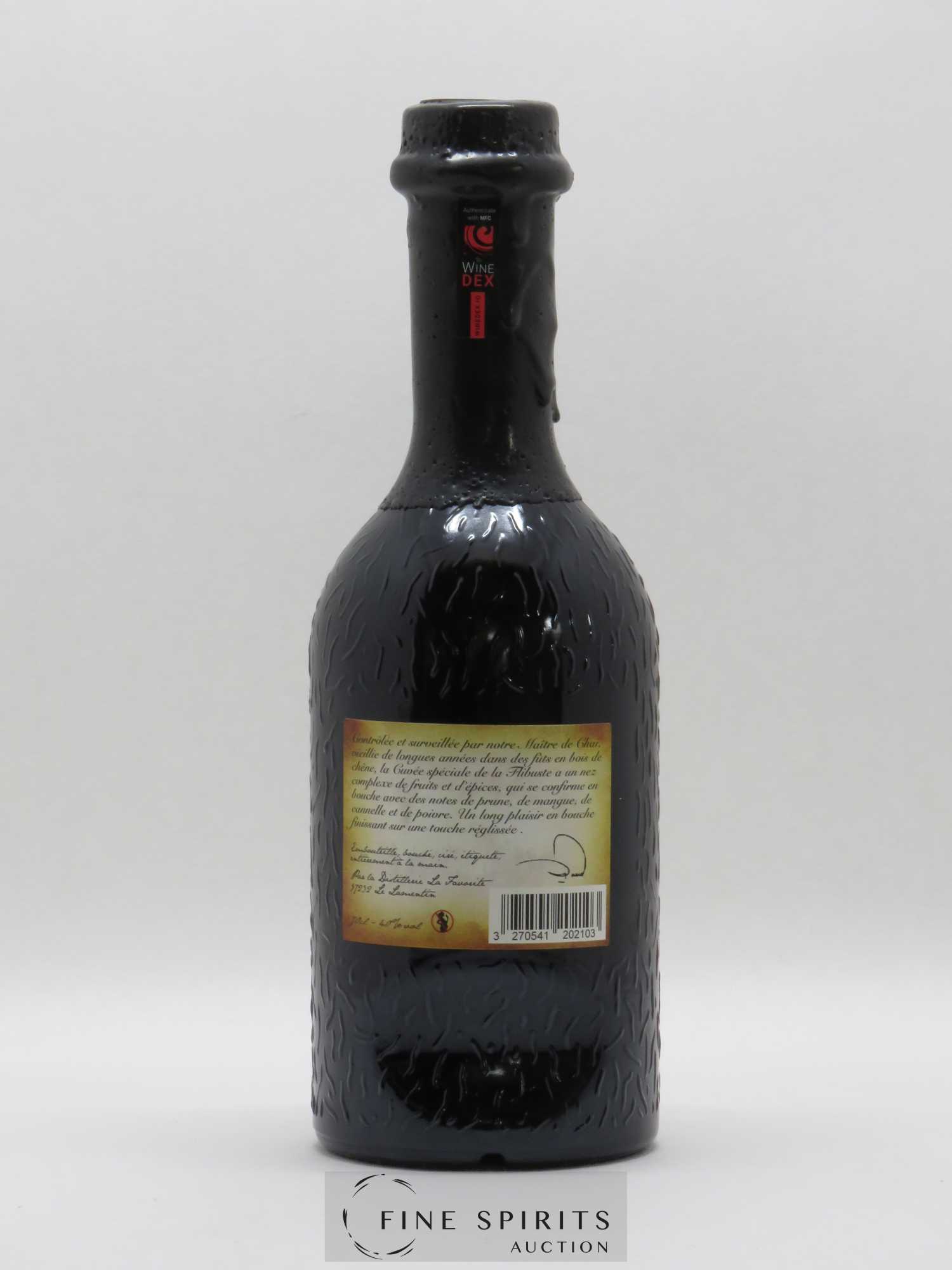 Rhum La Favorite 1988 Of. La Flibuste - Lot de 1 bouteille - 1