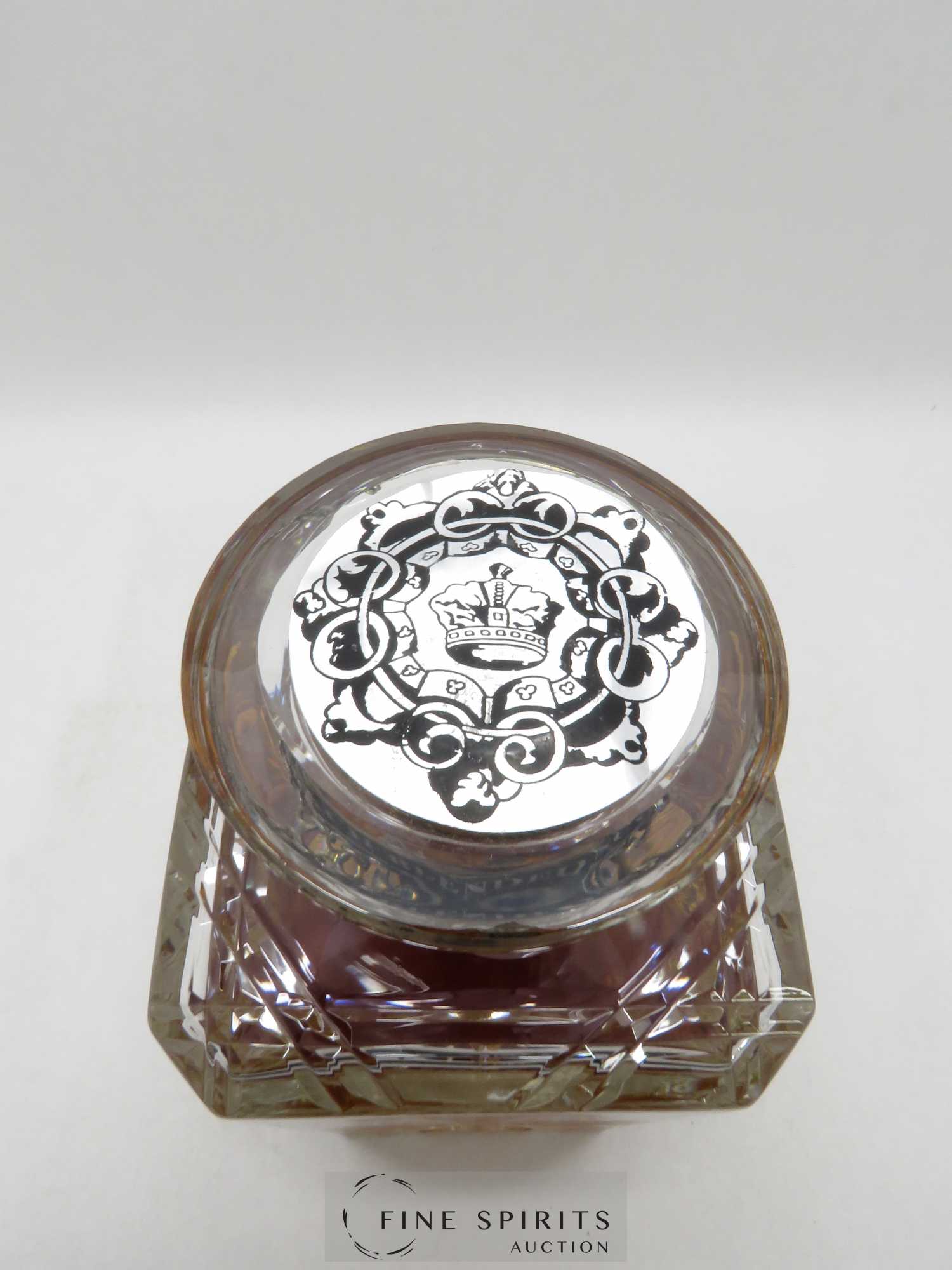Usquaebach Of. Cristal Decanter Twelve Stone Flagons - Posten von 1 Flasche - 3
