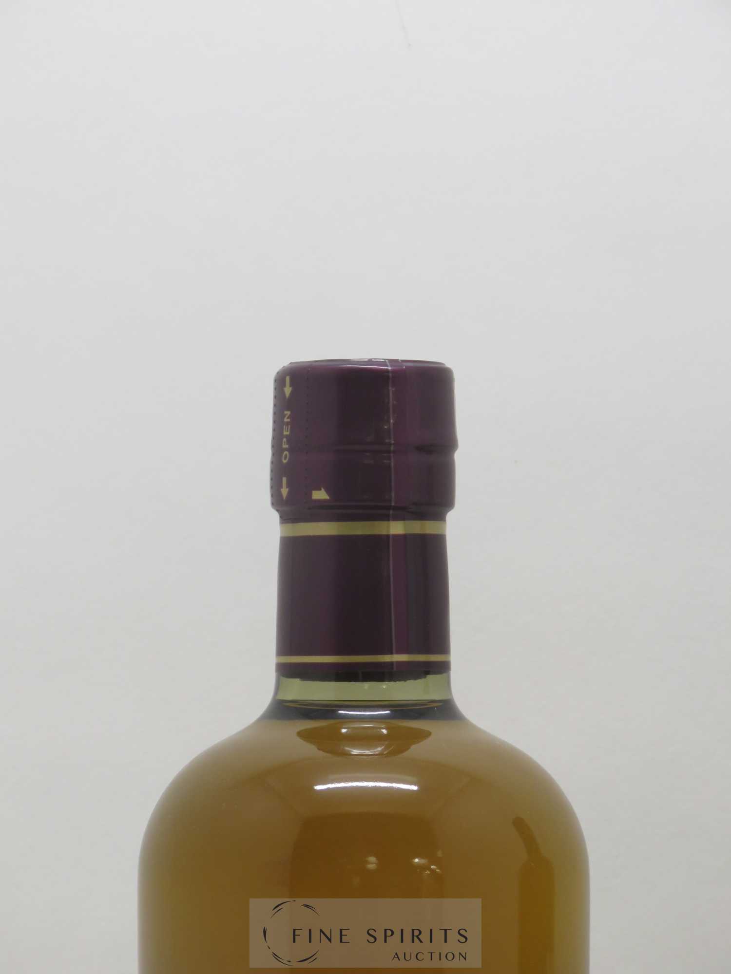 Yoichi & Miyagikyo Of. Coffret Rum Wood Finish - bottled 2017 - Lot de 1 bouteille - 3