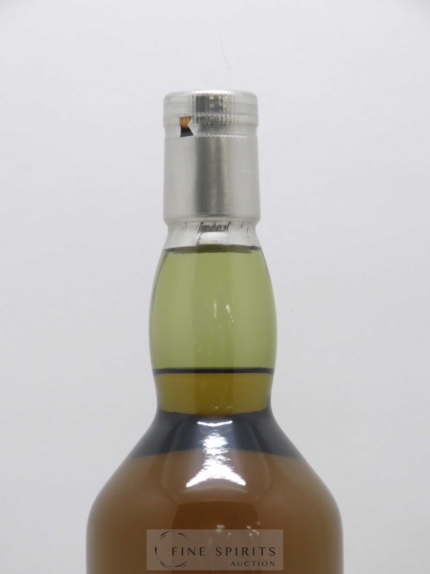 Port Ellen 32 years 1979 Of. 11th Release Natural Cask Strength - One of 2988 - bottled 2011 Limited Edition - Lot de 1 bouteille - 3