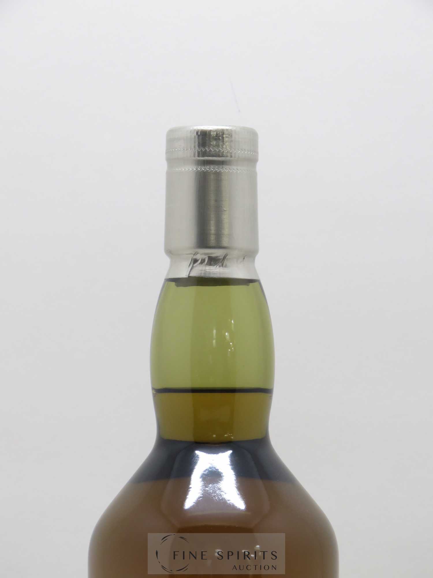 Port Ellen 32 years 1979 Of. 12th Release Natural Cask Strength - One of 2964 - bottled 2012 Limited Edition - Lot de 1 bouteille - 3