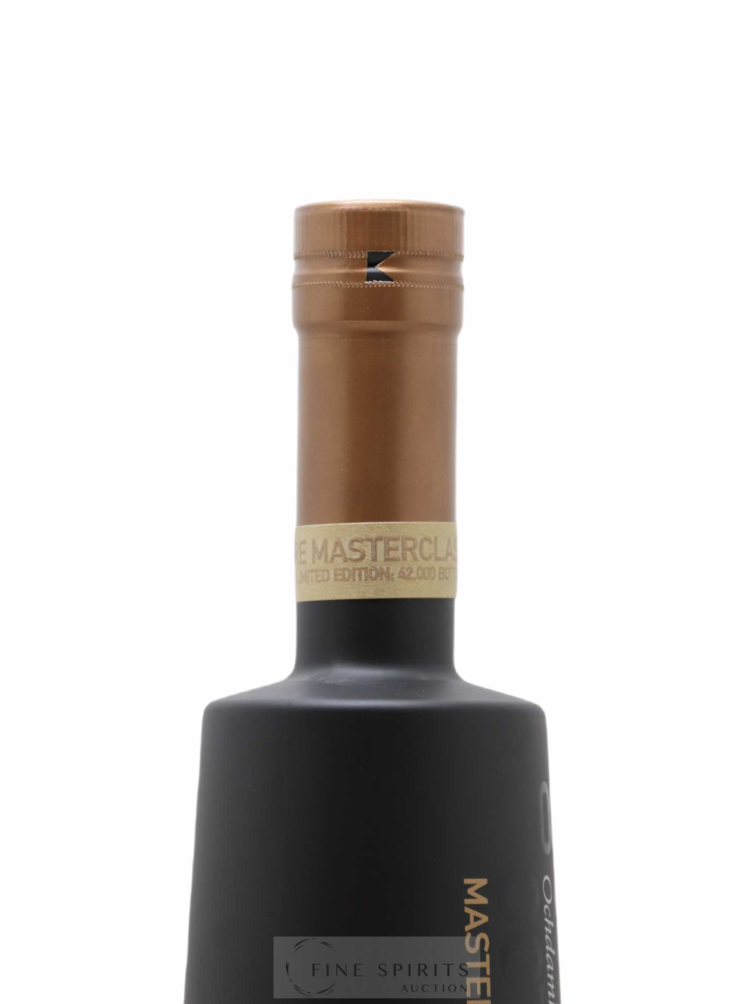 Octomore 8 years Of. Masterclass Edition 08.1 Super-Heavily Peated - One of 42000 Limited Edition - Lot de 1 bouteille - 3