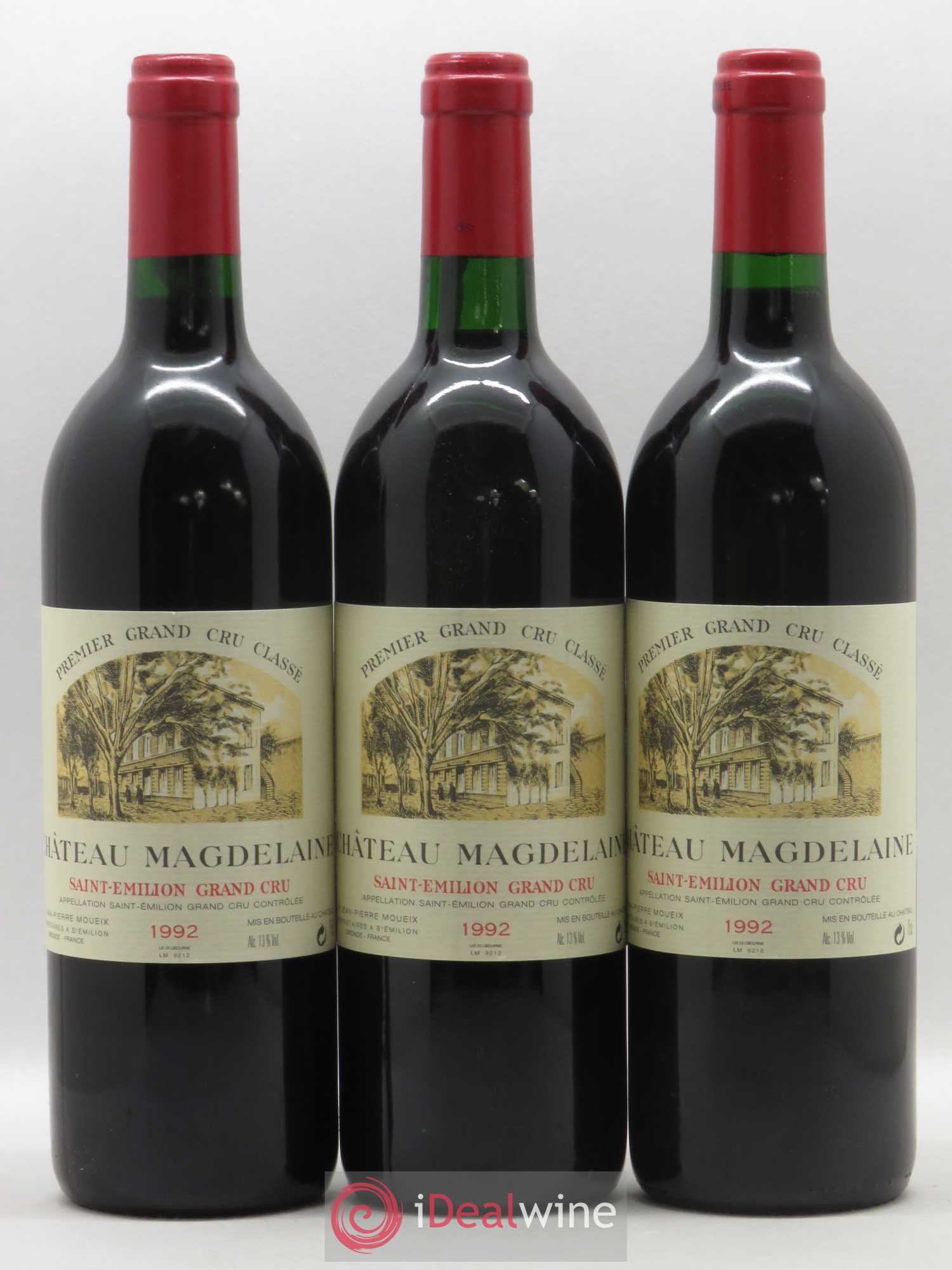 Château Magdelaine 1992 - Lot de 12 bouteilles - 2