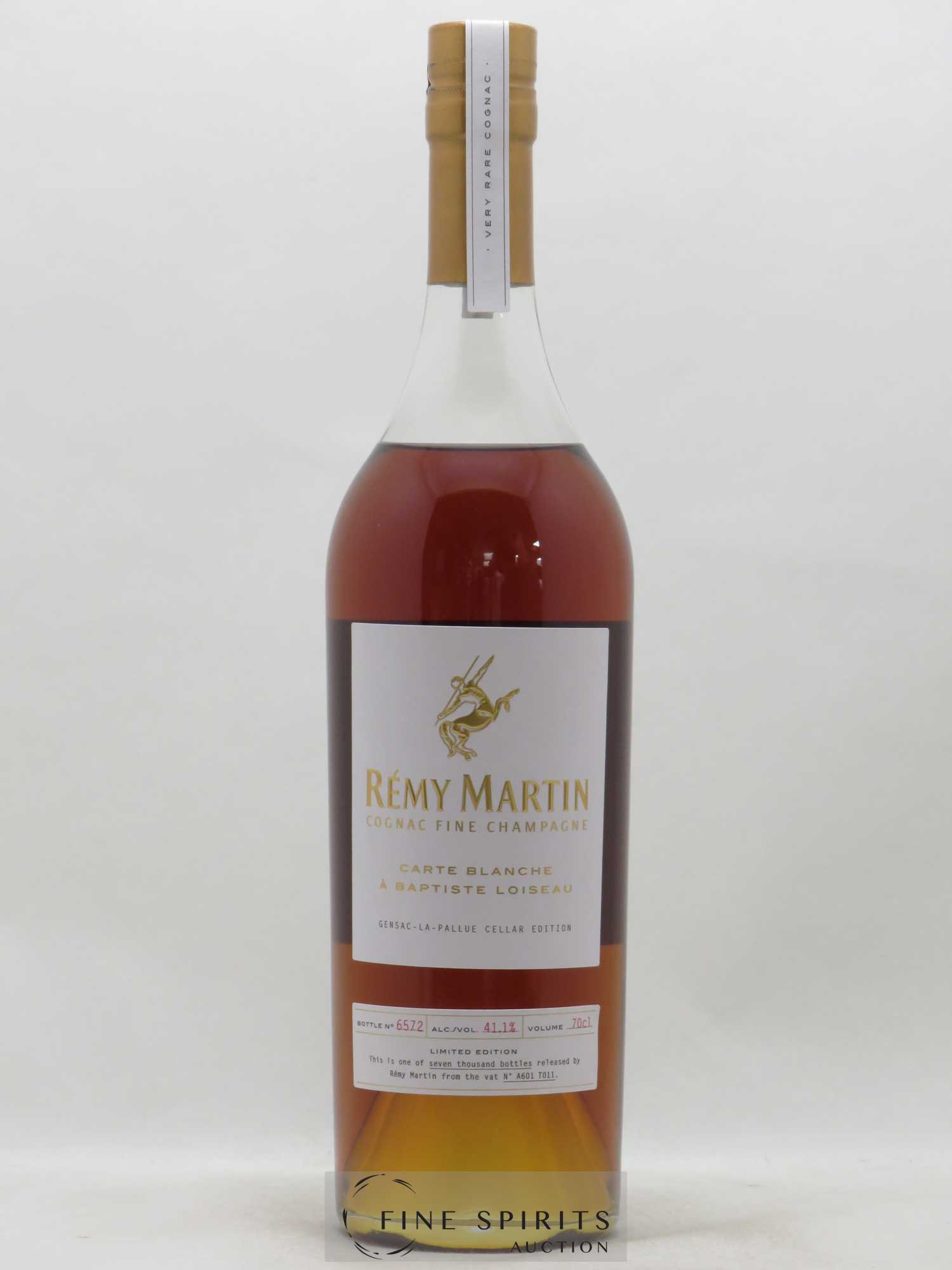 Cognac Rémy Martin Of. Carte Blanche Edition 1 Gensac-La-Pallue Cellar Edition Fine Champagne - Lot of 1 bottle - 1
