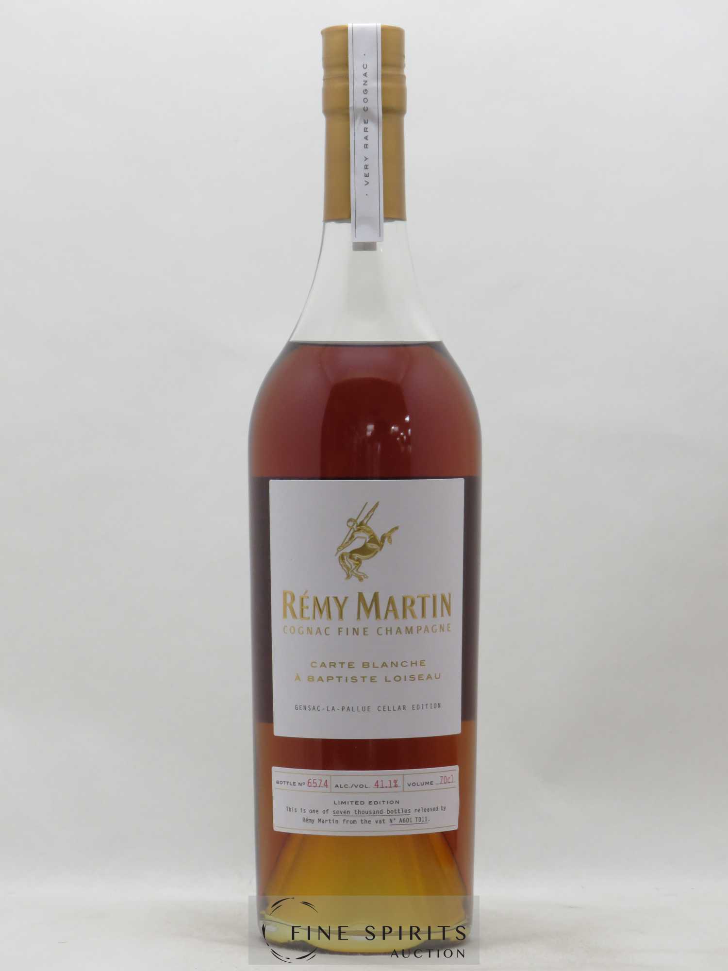 Cognac Rémy Martin Of. Carte Blanche Edition 1 Gensac-La-Pallue Cellar Edition Fine Champagne - Lot of 1 bottle - 1