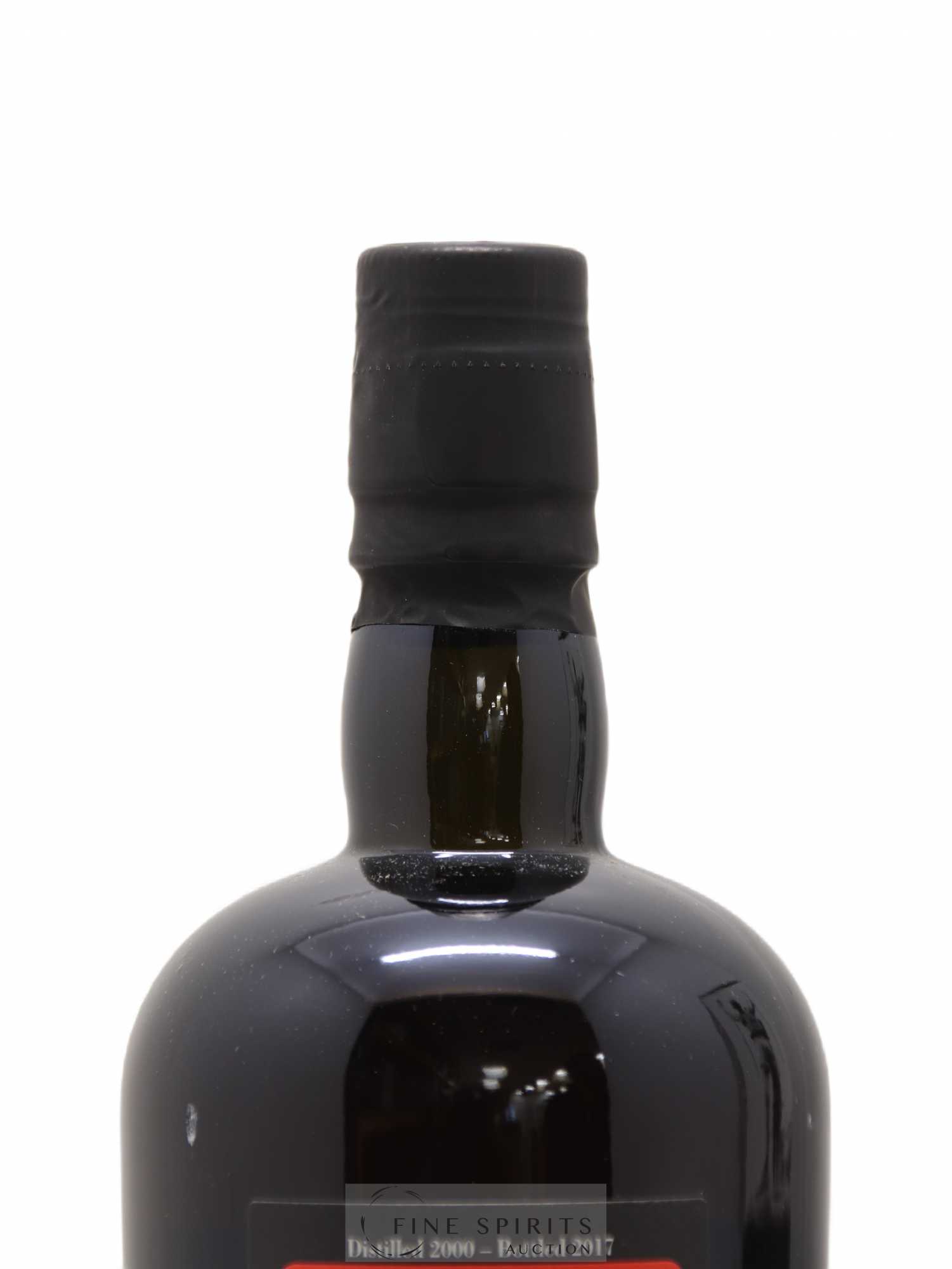 Caroni 17 years 2000 Velier 110 Proof One of 582 - bottled 2017 - Lot de 1 bouteille - 3