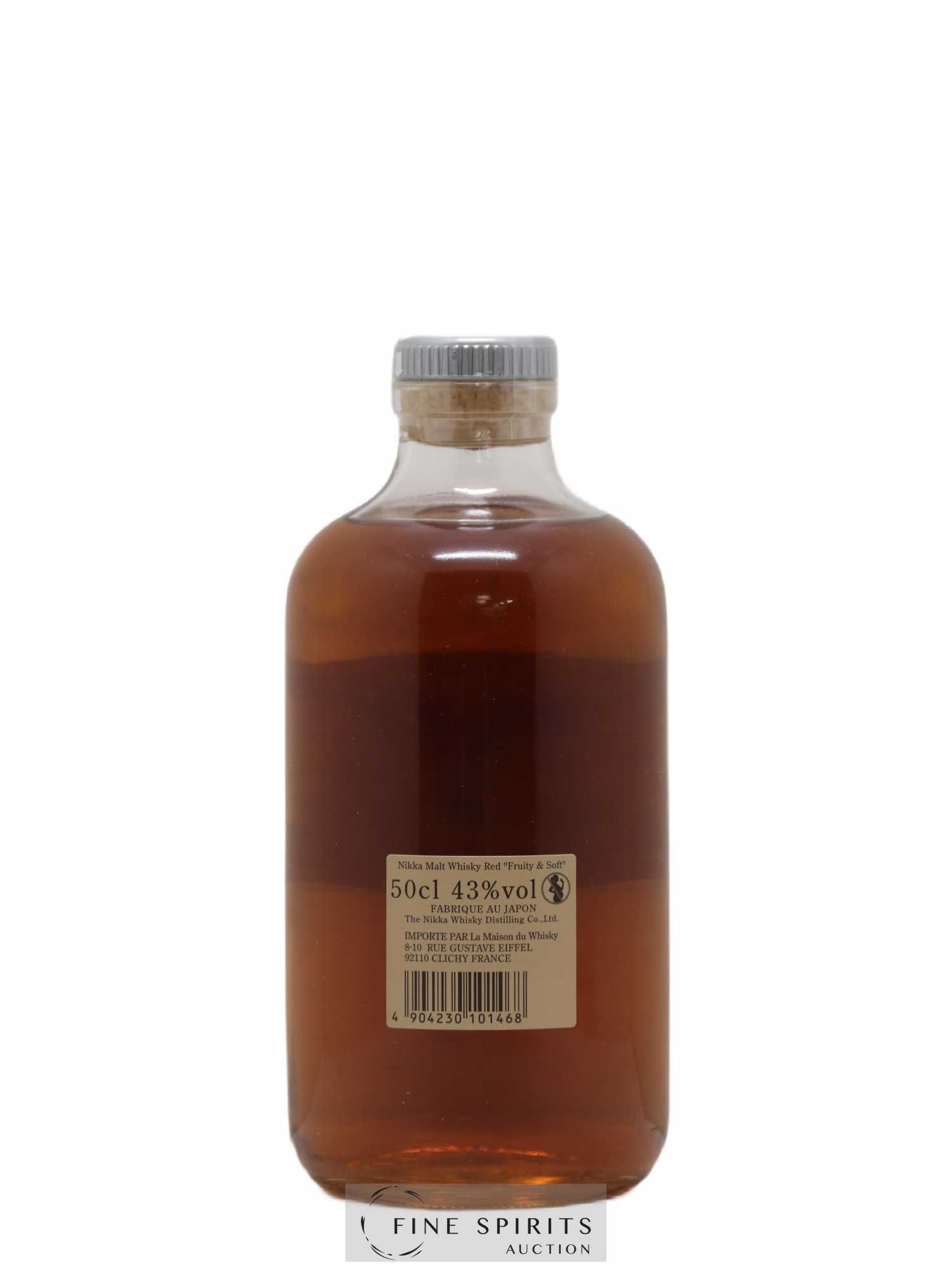 Nikka Of. Coffret Pure Malt Red Fruity & Soft LMDW - Lot de 1 bouteille - 2
