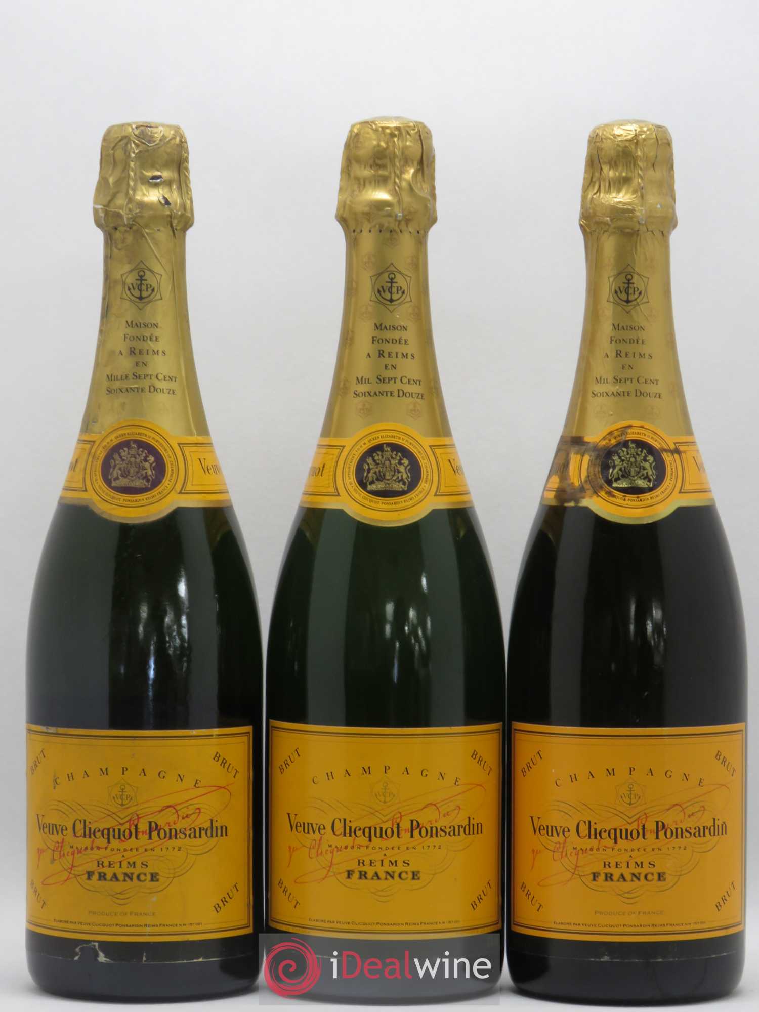 Brut Réserve Veuve Clicquot - Lot de 3 bouteilles - 0