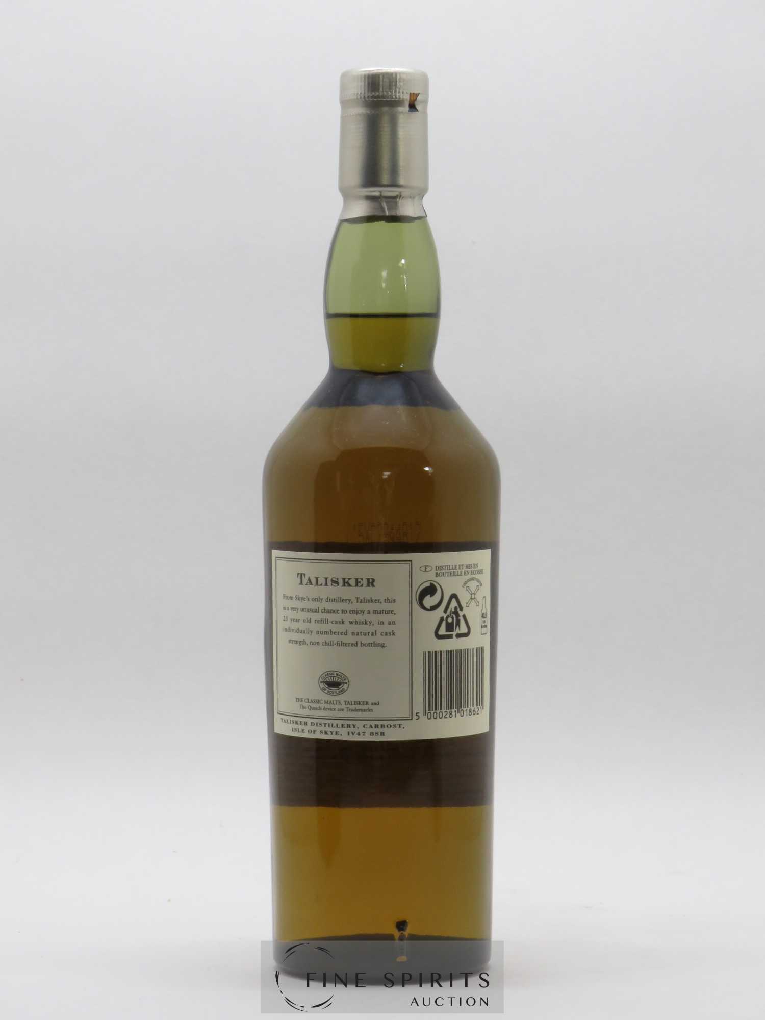 Talisker 25 years Of. Natural Cask Strengh Refill Casks - bottled in 2004 Limited Edition - Lot de 1 bouteille - 2