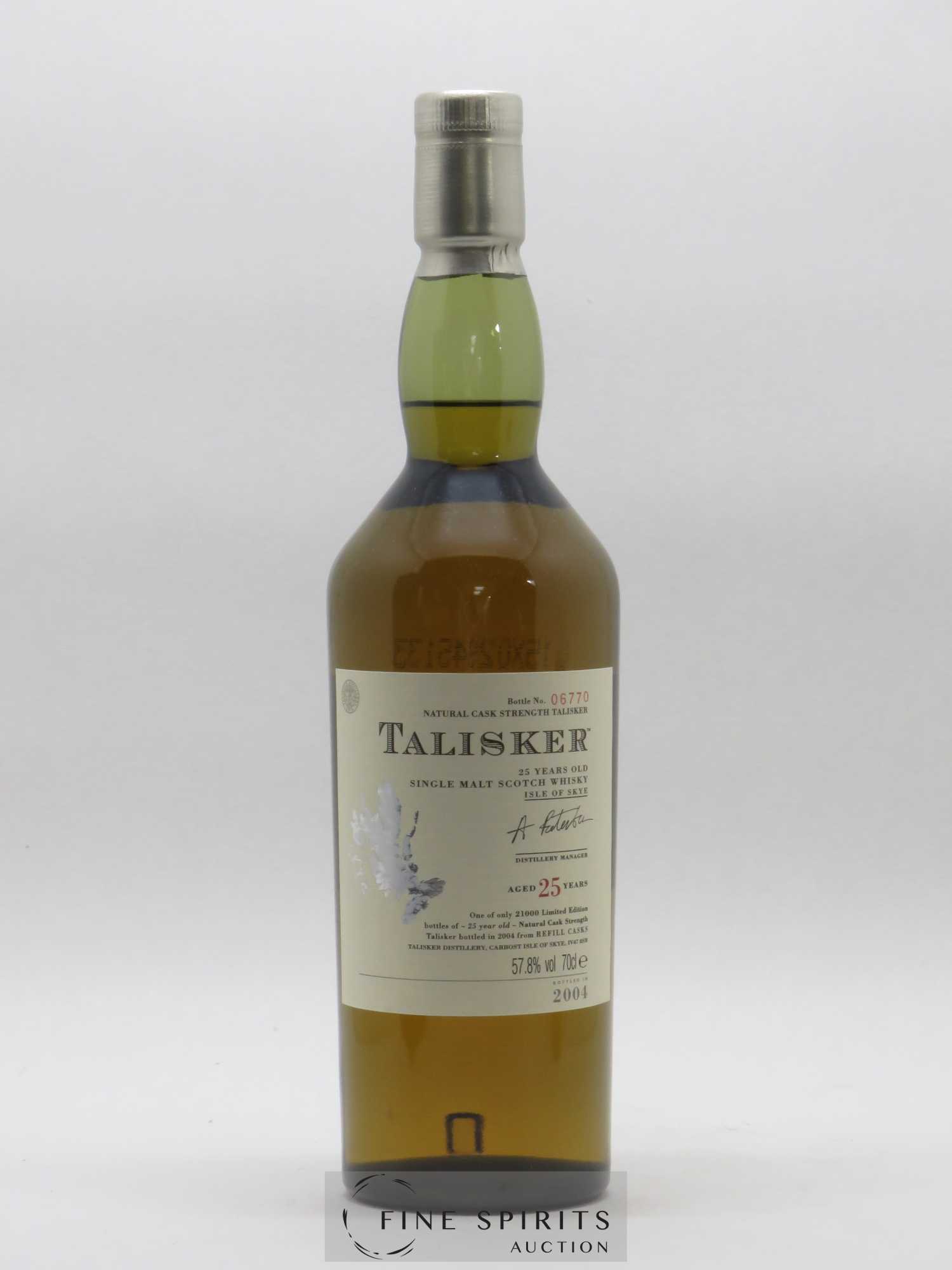Talisker 25 years Of. Natural Cask Strengh Refill Casks - bottled in 2004 Limited Edition - Lot de 1 bouteille - 1