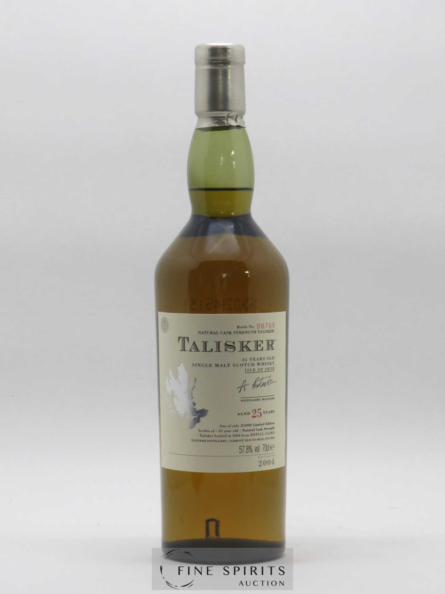 Talisker 25 years Of. Natural Cask Strengh Refill Casks - bottled in 2004 Limited Edition - Lot de 1 bouteille - 1