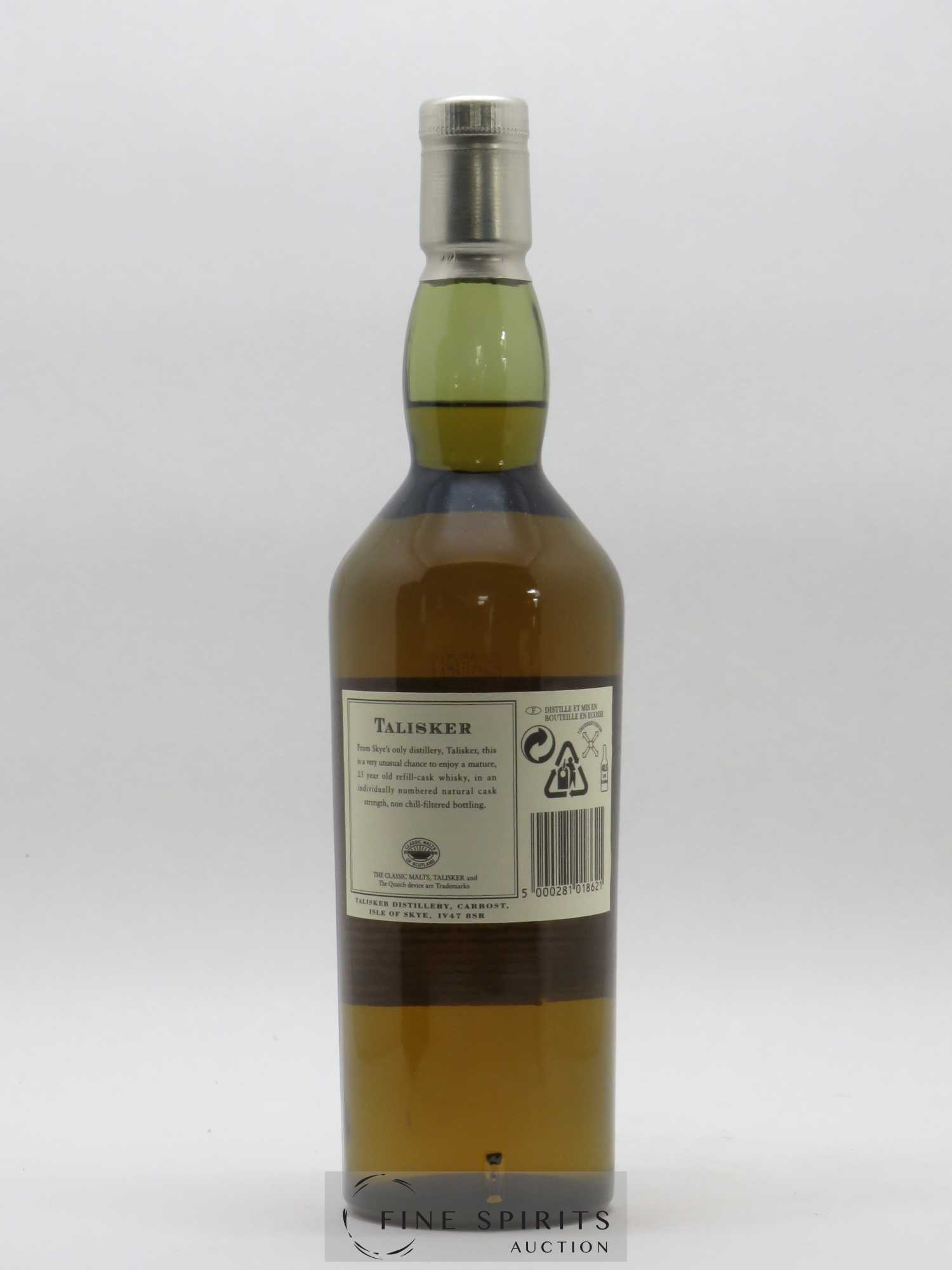 Talisker 25 years Of. Natural Cask Strengh Refill Casks - bottled in 2004 Limited Edition - Lot de 1 bouteille - 2