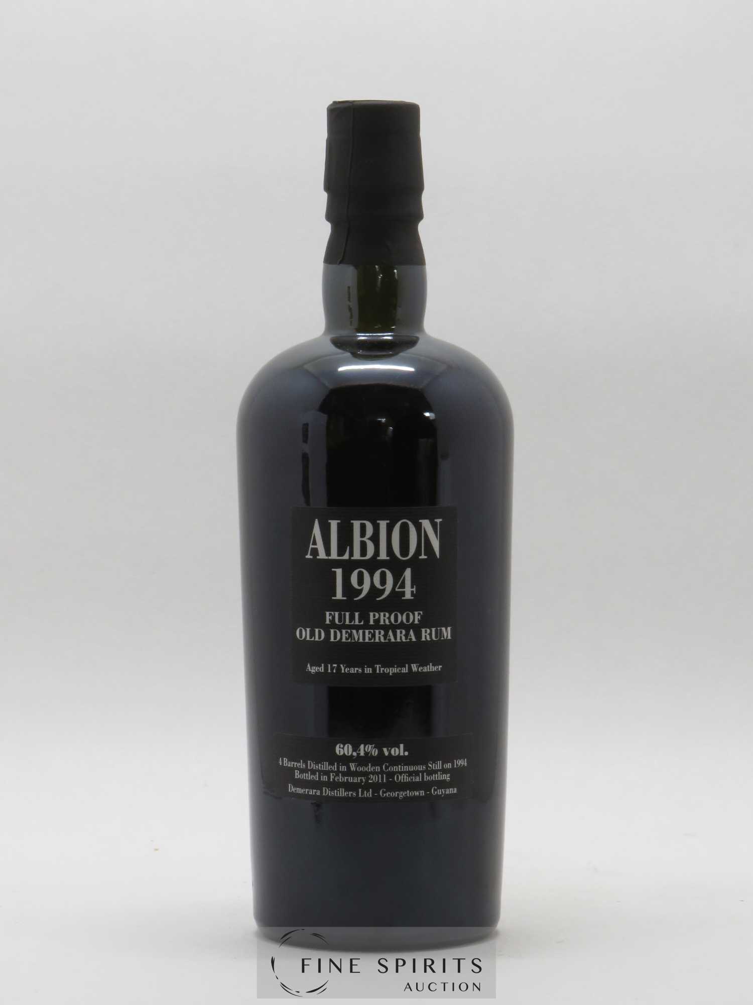 Albion 17 years 1994 Of. Full Proof Barrels AN - bottled in 2011 Velier - Lot de 1 bouteille - 1