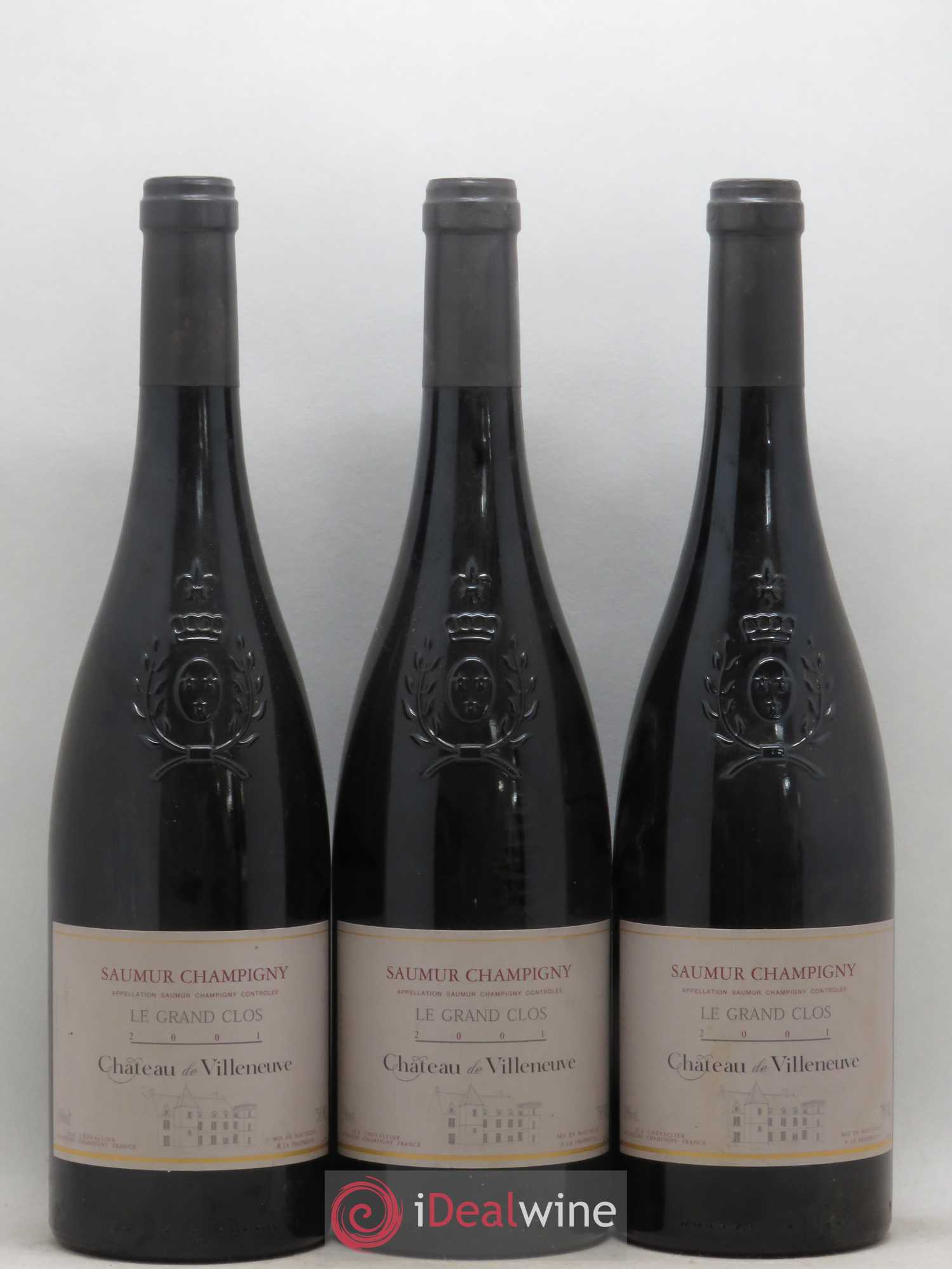 Saumur-Champigny Le Grand Clos Château de Villeneuve 2001 - Lot de 3 bouteilles - 0