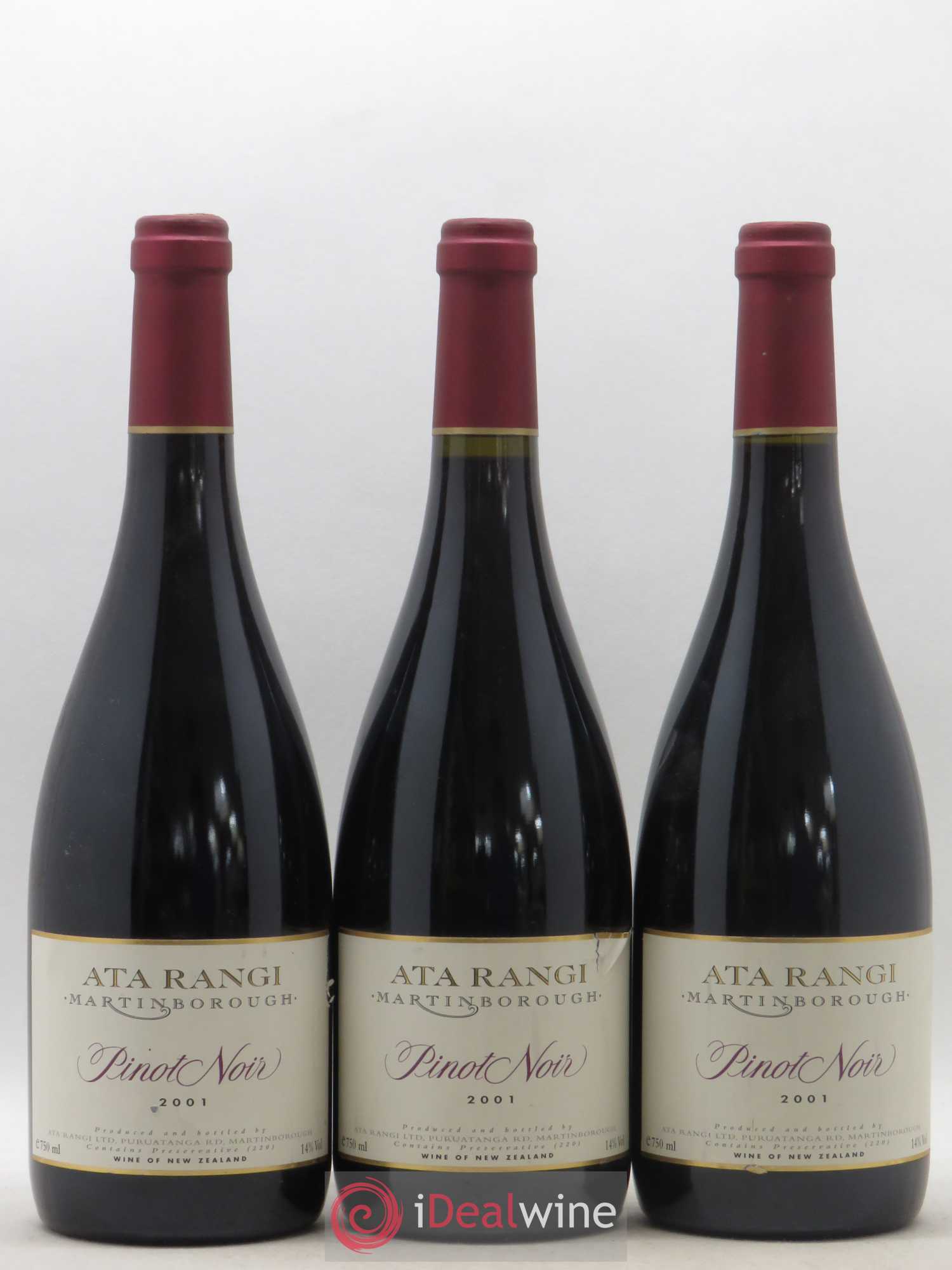 Nouvelle Zélande Martinborough Pinot Noir Ata Rangi 2001 - Lot de 3 bouteilles - 0