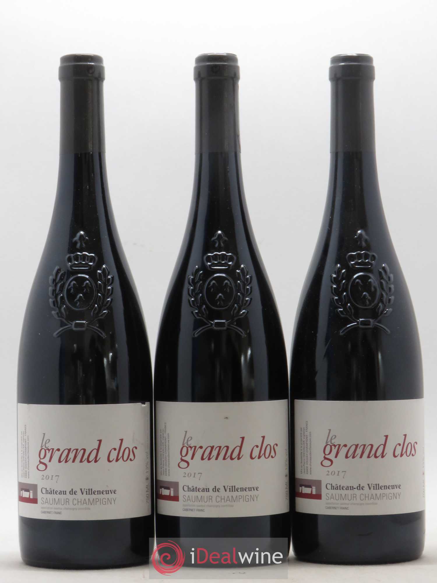 Saumur-Champigny Le Grand Clos Château de Villeneuve 2017 - Lot de 3 bouteilles - 0