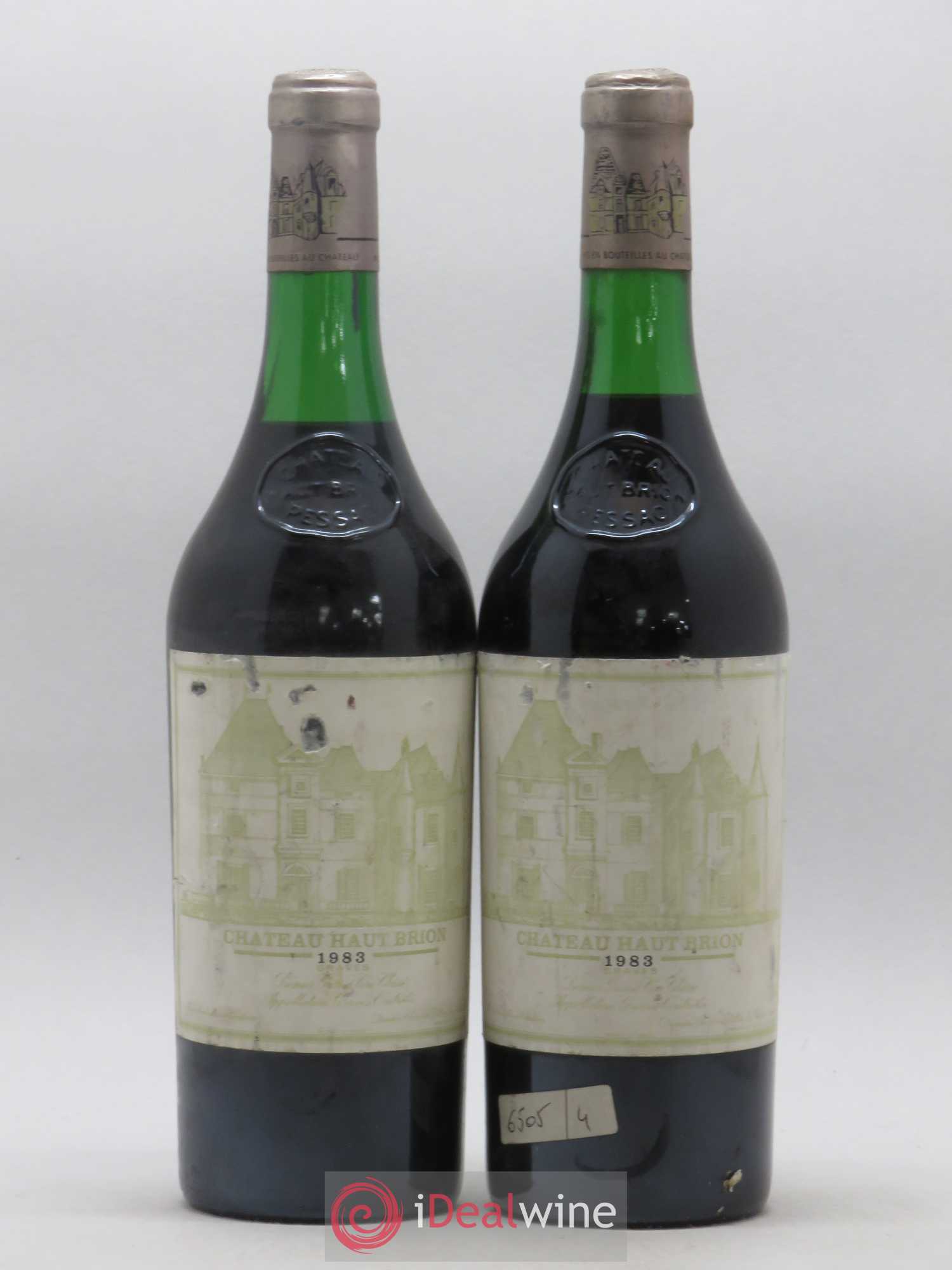 Château Haut Brion 1er Grand Cru Classé 1983 - Lot de 2 bouteilles - 0