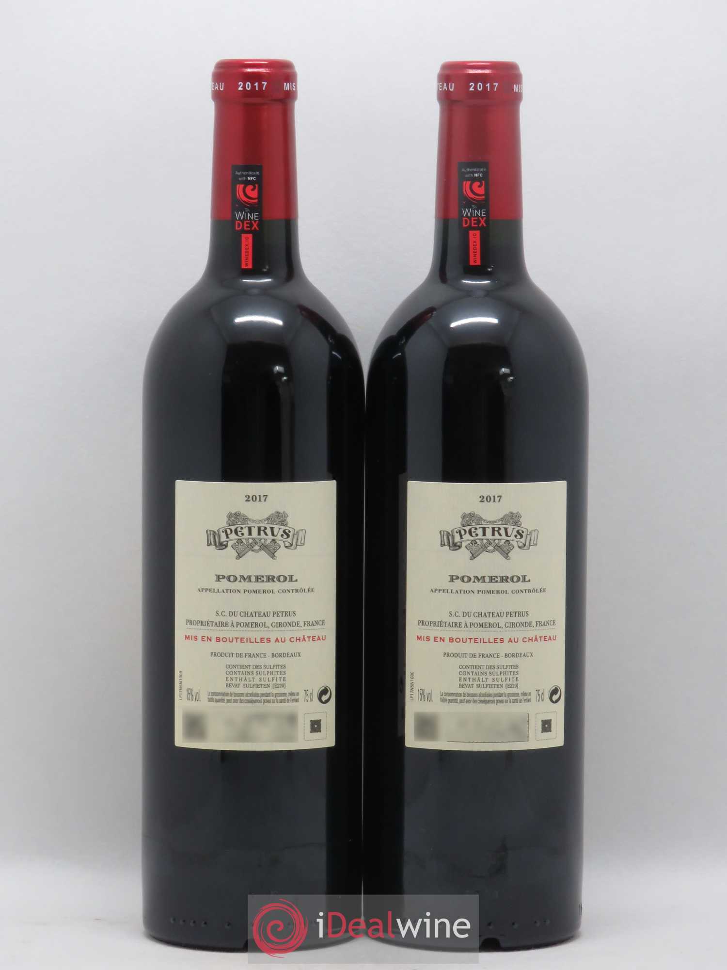 Petrus 2017 - Lot de 2 bouteilles - 1