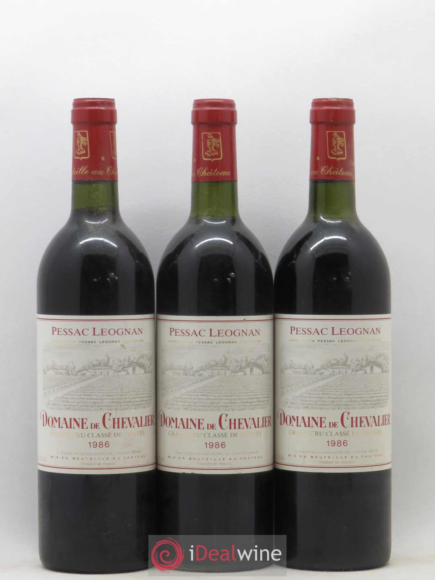 Domaine de Chevalier Cru Classé de Graves 1986 - Lot de 3 bouteilles - 0