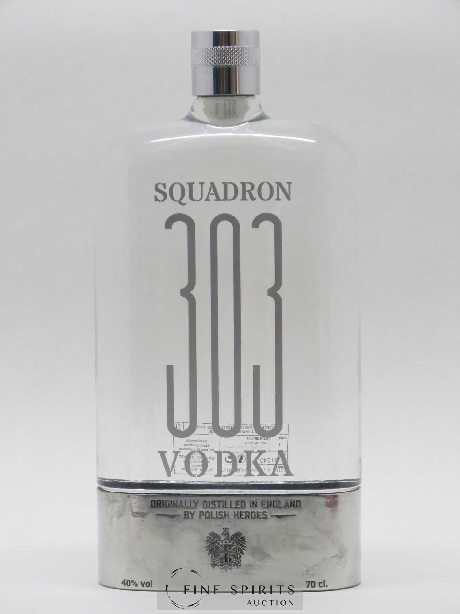 Squadron 303 Of. Batch 1 Vodka No.11549 - Posten von 1 Flasche - 0