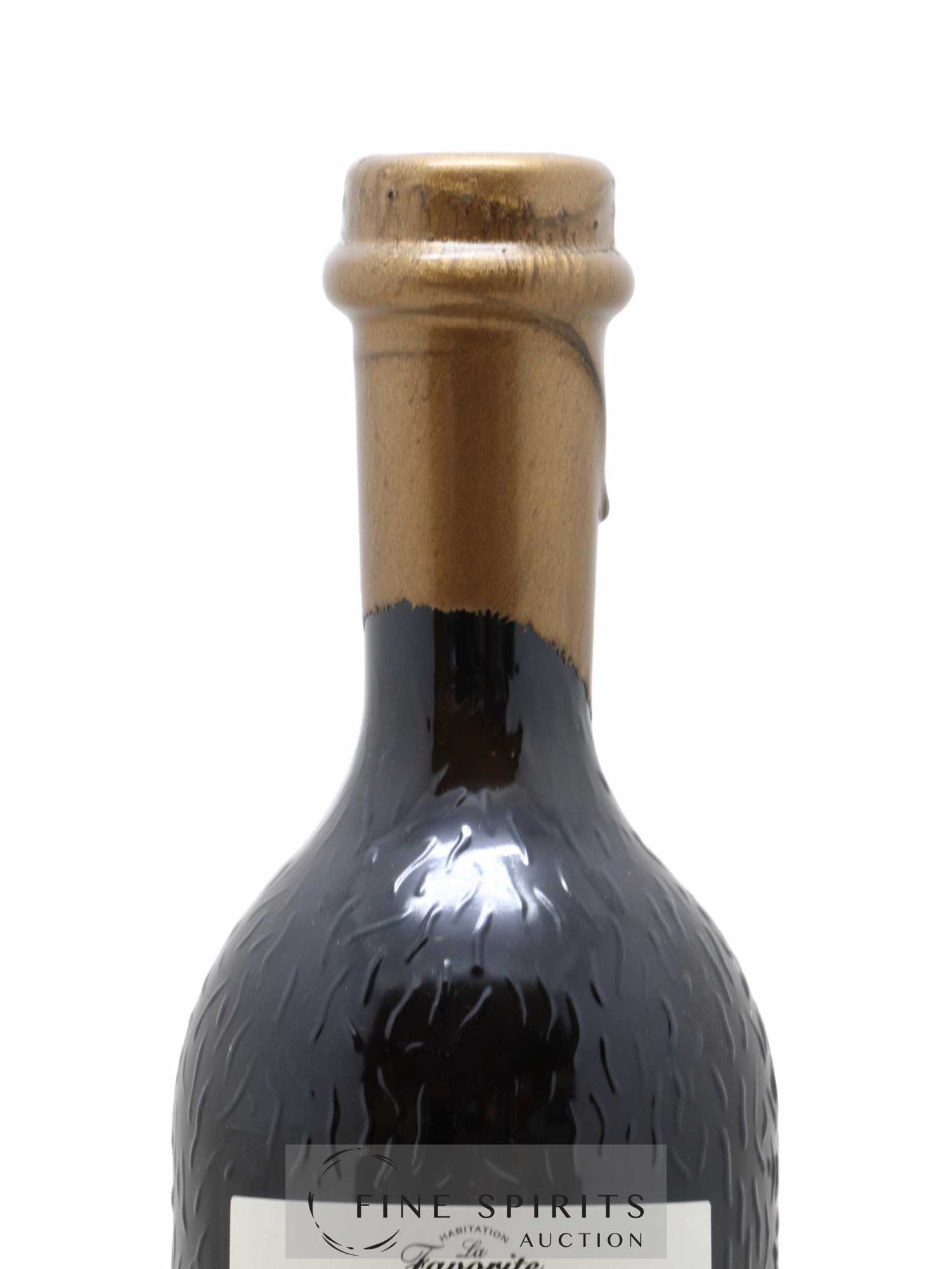 La Favorite 2002 Of. La Réserve du Château One of 3000 - bottled 2020 - Lot de 1 bouteille - 3