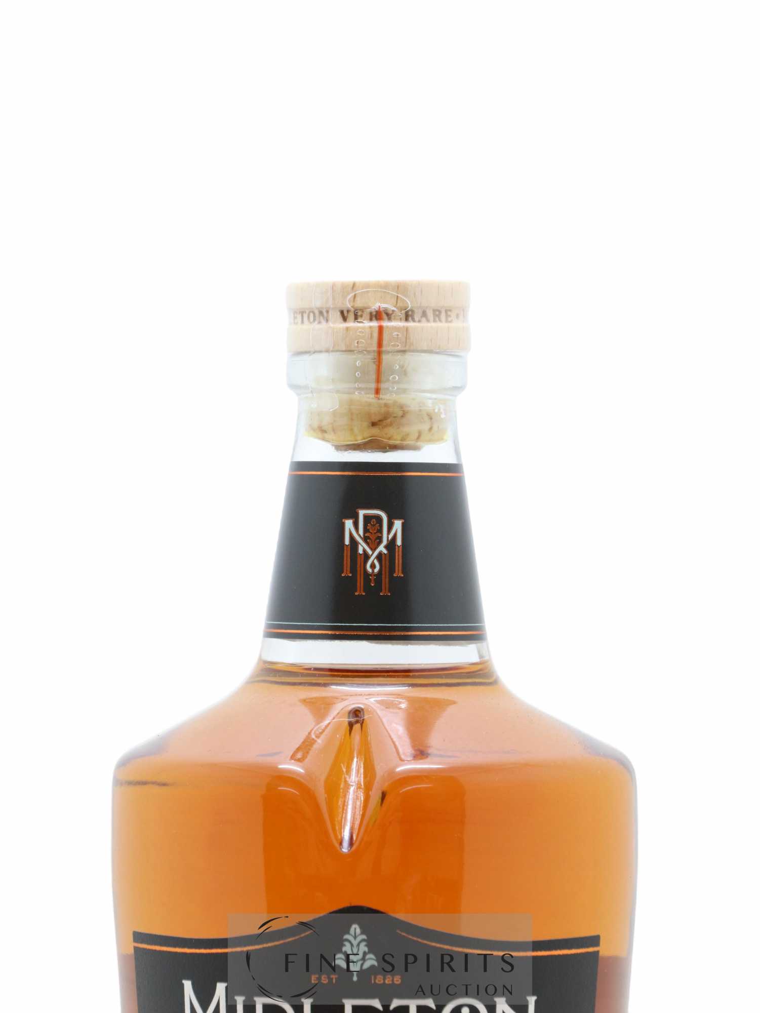 Midleton Of. Vintage Release bottled 2022 Very Rare - Lot de 1 bouteille - 3