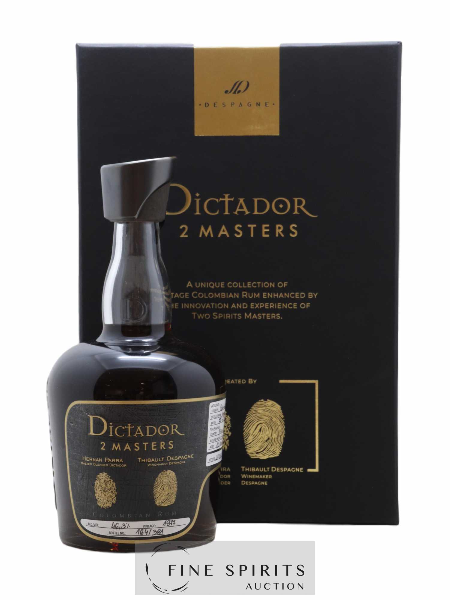 Dictador 40 years 1977 Of. 2 Masters Batch 77-672 - One of 381 - bottled 2019 - Lot de 1 bouteille - 0
