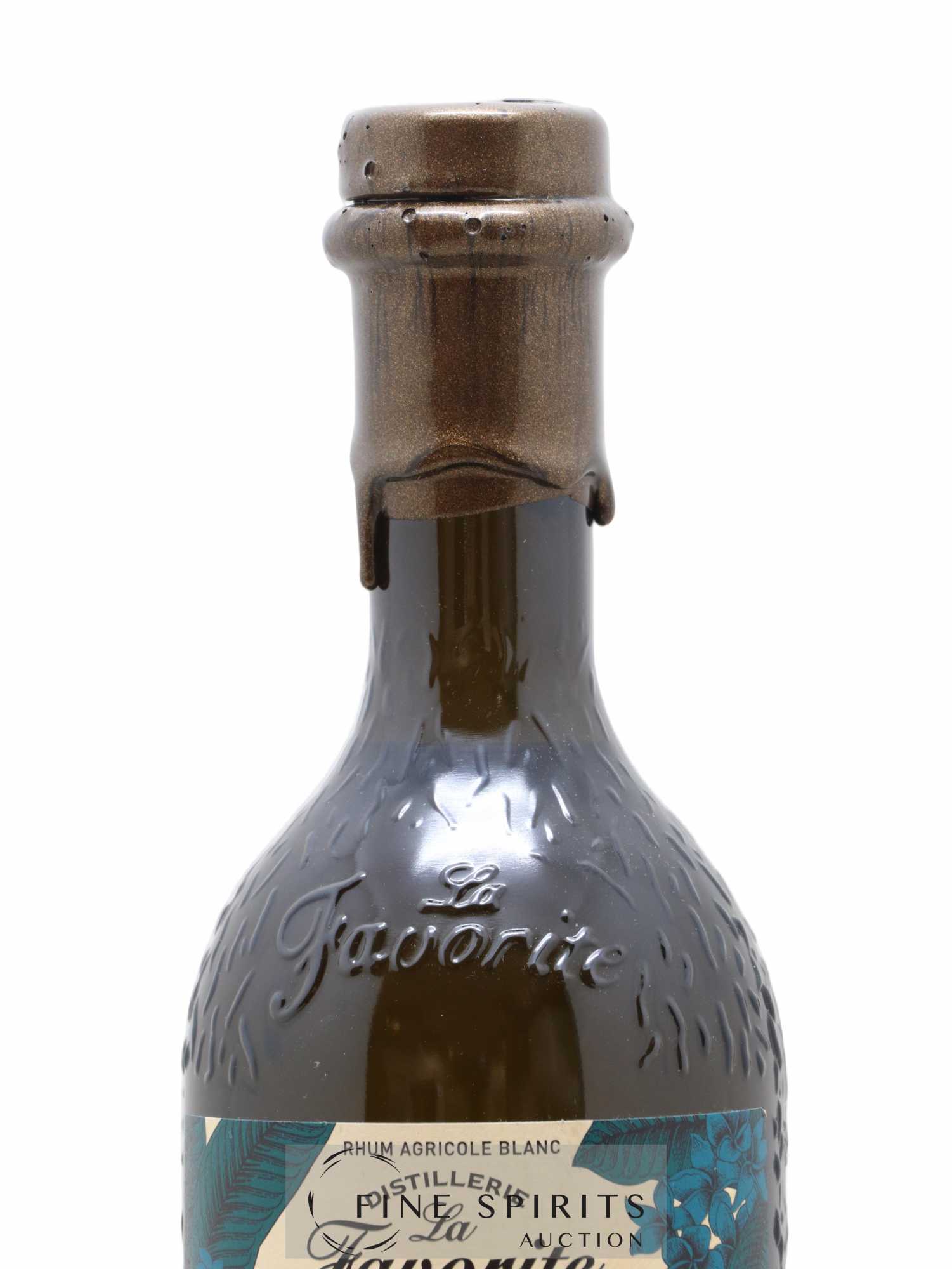 La Favorite 2022 Of. Récolte de Mai One of 5000 - bottled 2022 180ème Récolte - Lot de 1 bouteille - 2