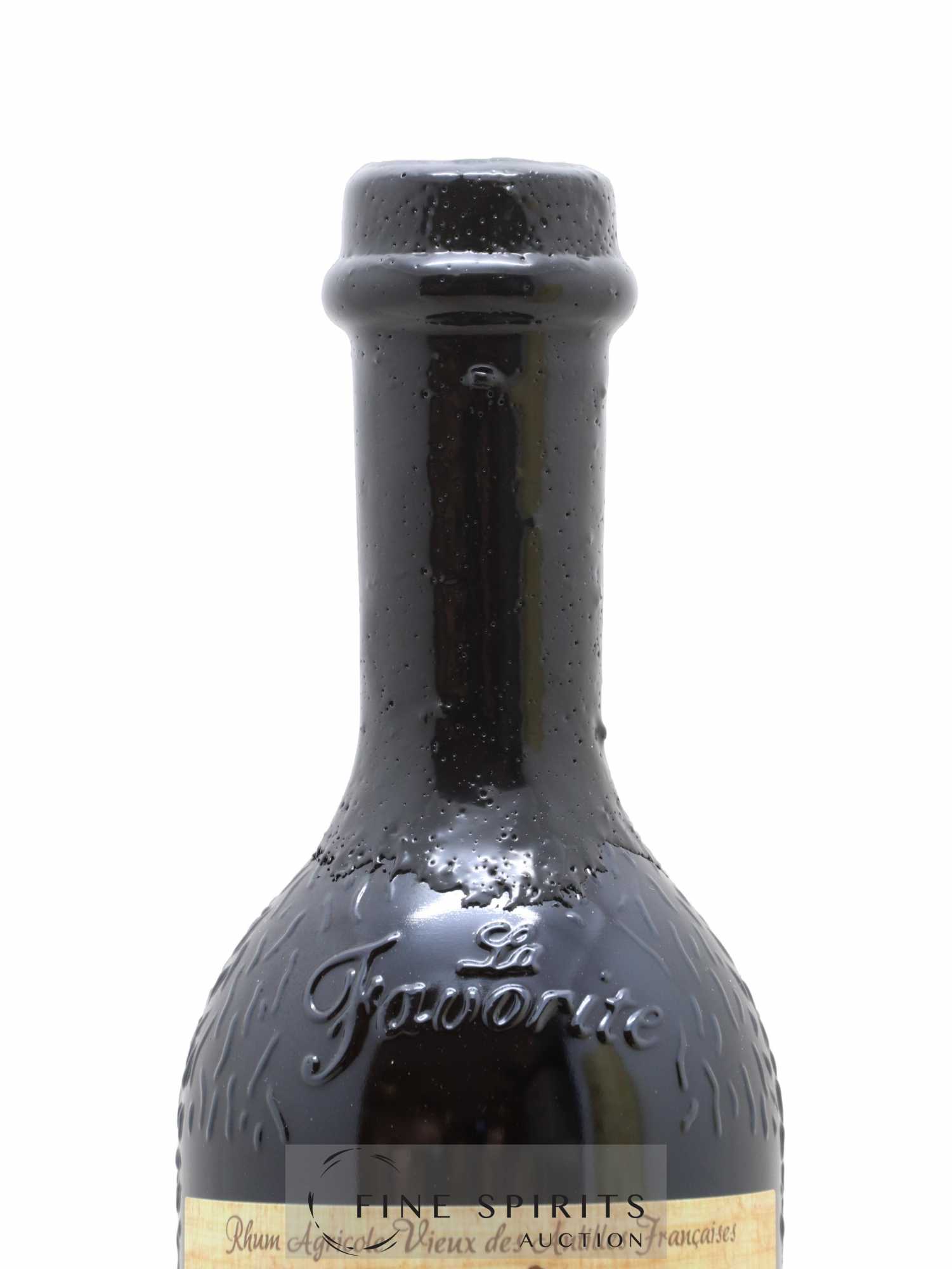 La Favorite 2000 Of. La Flibuste Cuvée Spéciale - Lot of 1 bottle - 3