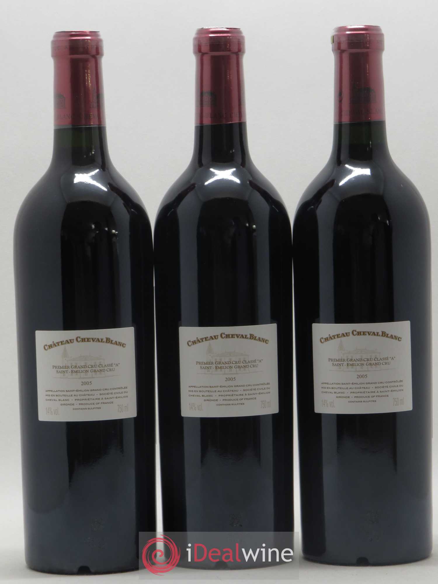 Château Cheval Blanc 1er Grand Cru Classé A 2005 - Lot de 12 bouteilles - 2