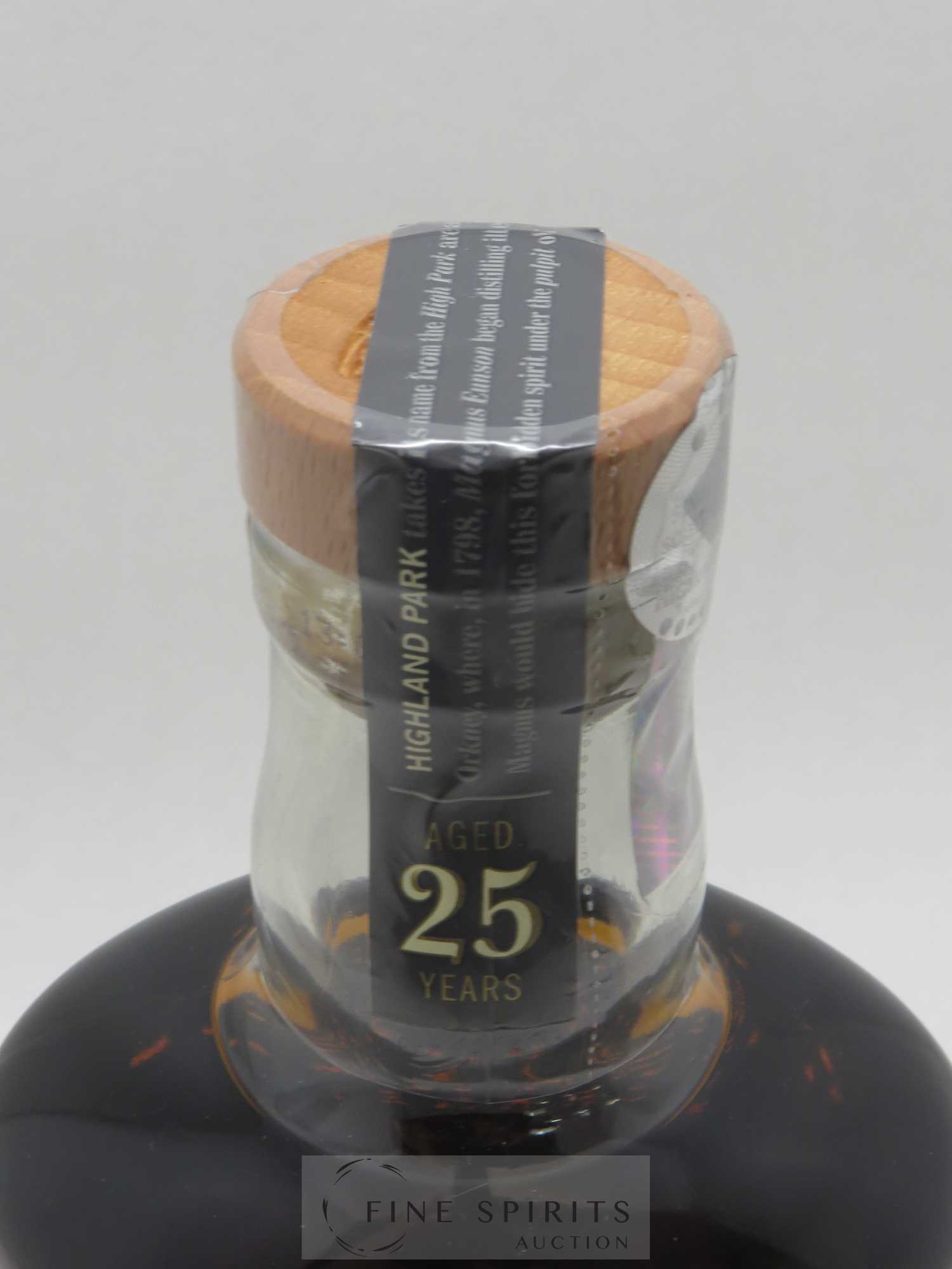 Highland Park 25 years Of. - Lot de 1 bouteille - 3