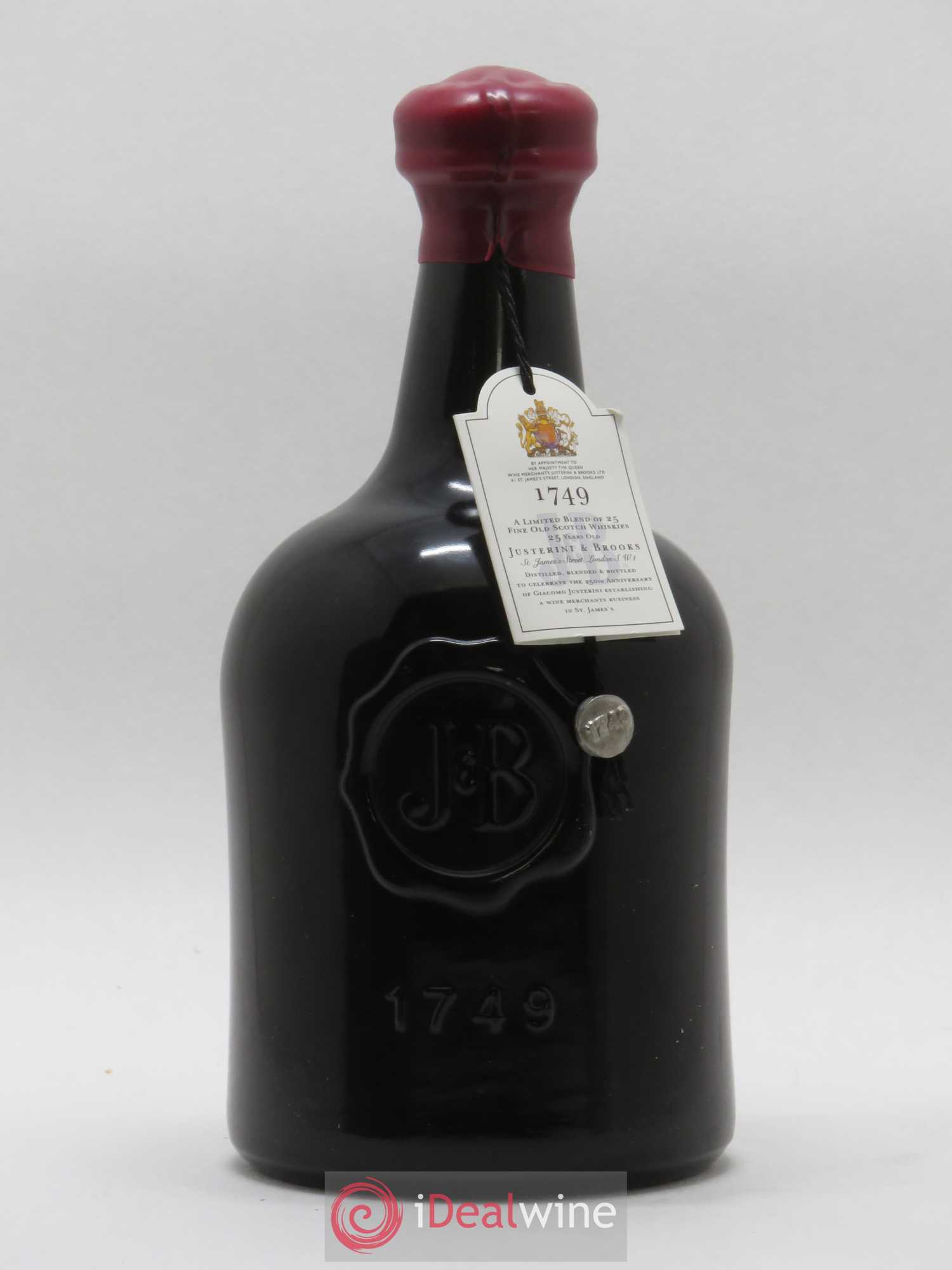 J&B 25 years Of. 1749 Blend of 25 Fine Old Scotch Whiskies 250th Anniversary (sans prix de réserve) - Lot de 1 bouteille - 1