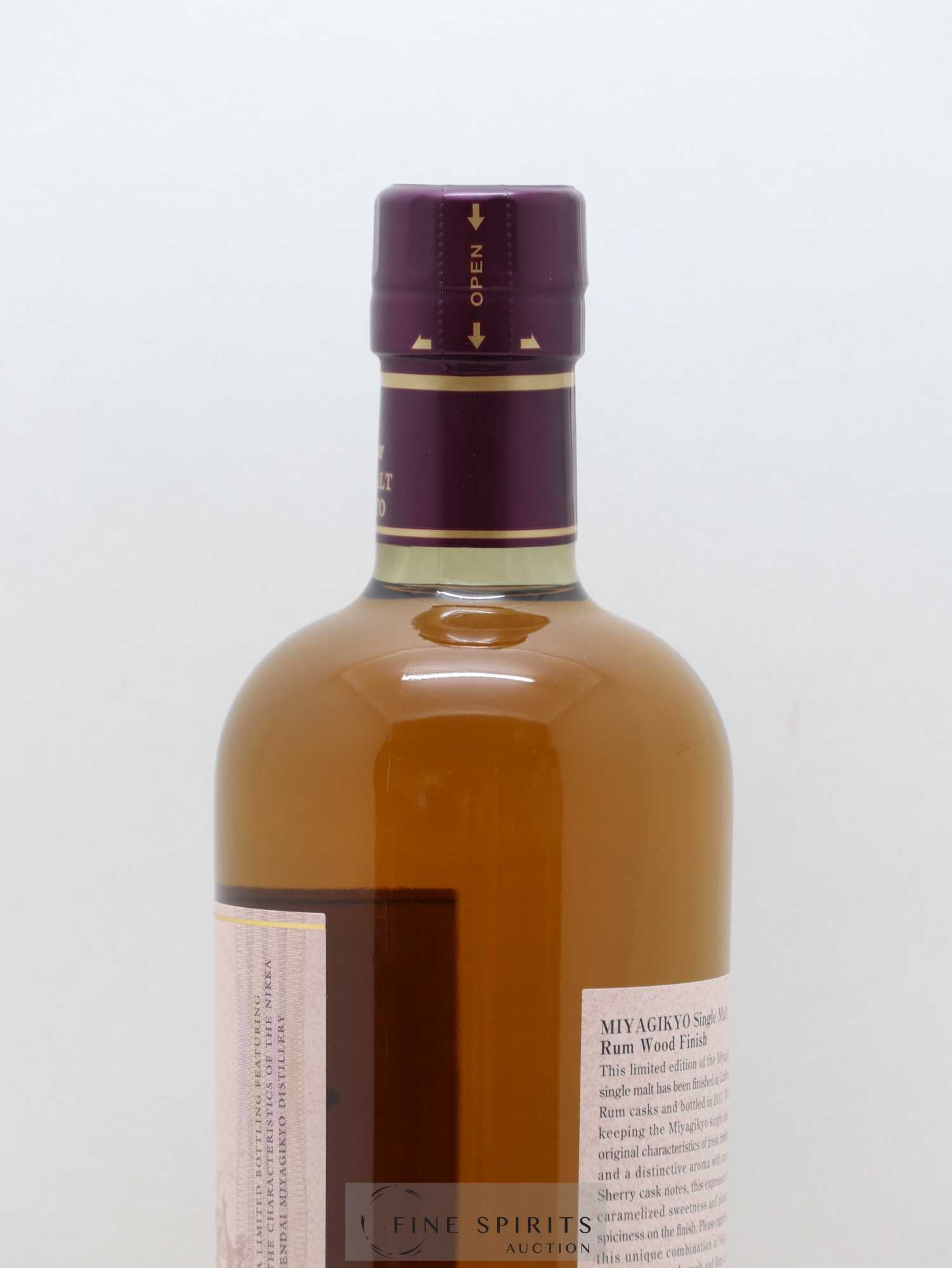 Miyagikyo Of. Rum Wood Finish bottled 2017 Nikka Whisky - Lot de 1 bouteille - 2