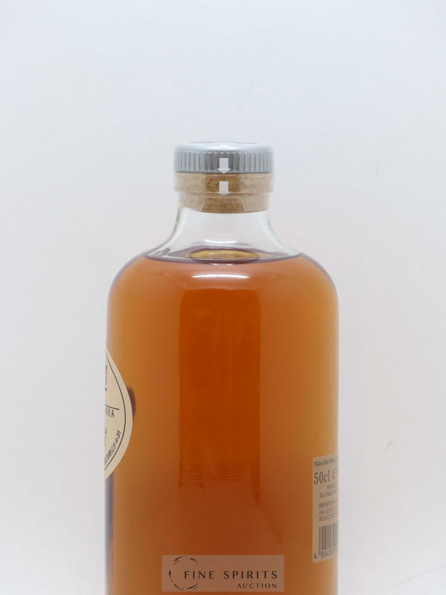Nikka Of. Pure Malt Black - Lot de 1 bouteille - 2