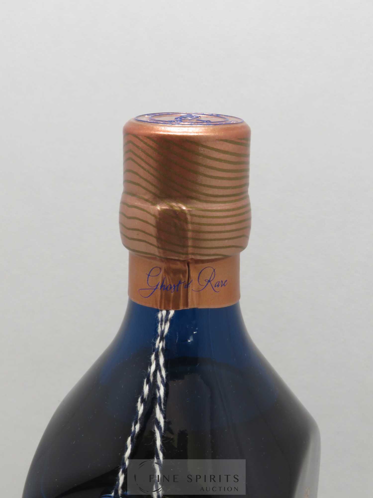 Johnnie Walker Of. Ghost and Rare Brora and 8 Rare Whiskies Blue Label - Special Blend (70 cl.) - Lot de 1 bouteille - 5