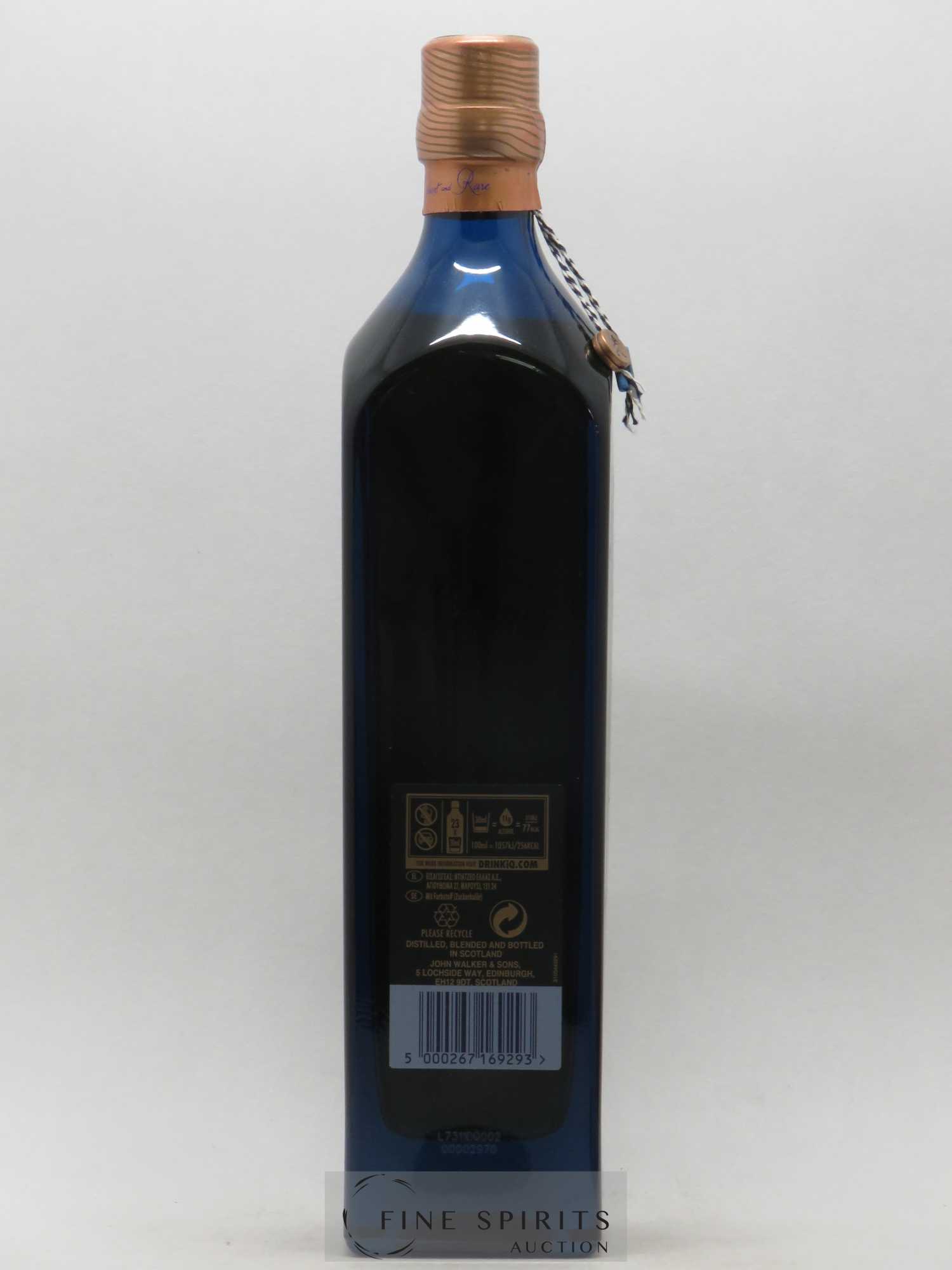 Johnnie Walker Of. Ghost and Rare Brora and 8 Rare Whiskies Blue Label - Special Blend (70 cl.) - Lot de 1 bouteille - 3